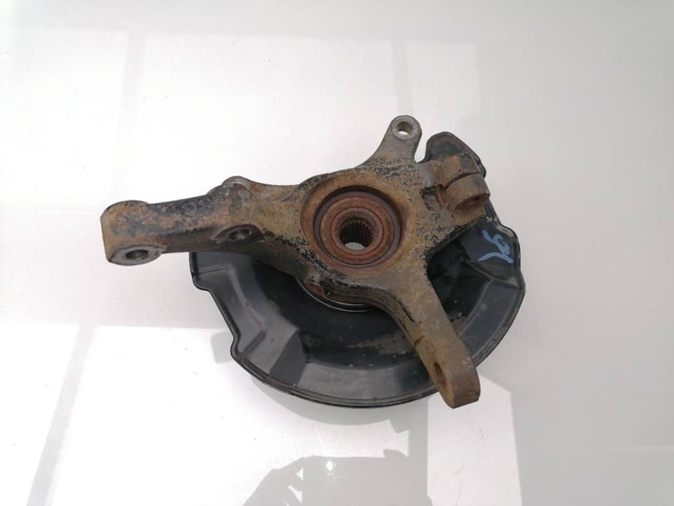 Mangueta delantera izquierda SUZUKI SWIFT SF BERLINA (EA) 2