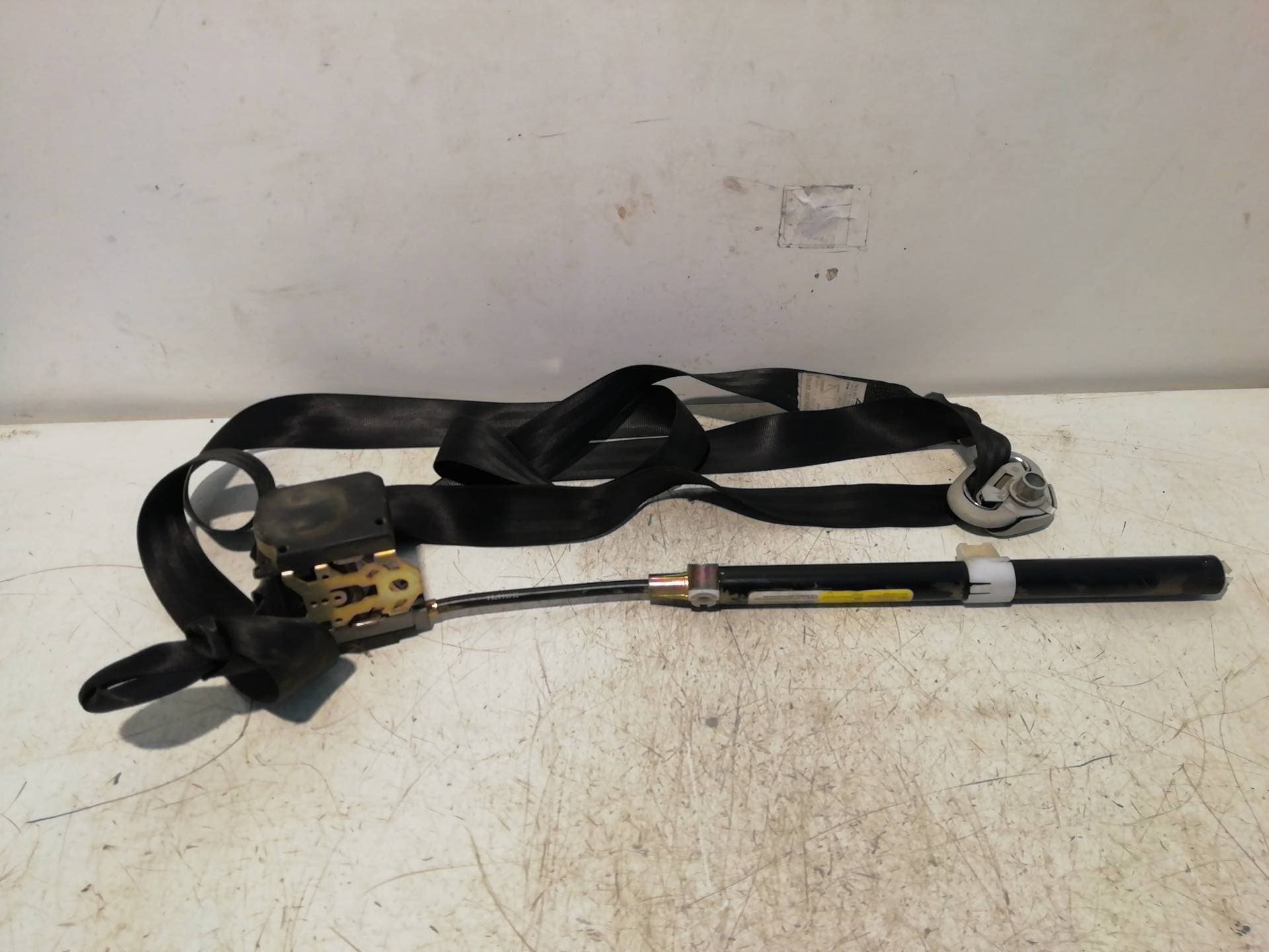 Cinturon seguridad delantero derecho VOLKSWAGEN SHARAN (7M8) 3