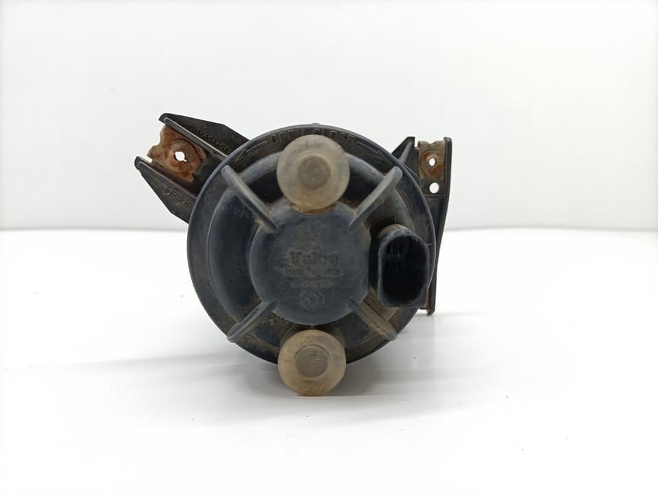 Faro antiniebla izquierdo VOLKSWAGEN SHARAN (7M8) 4