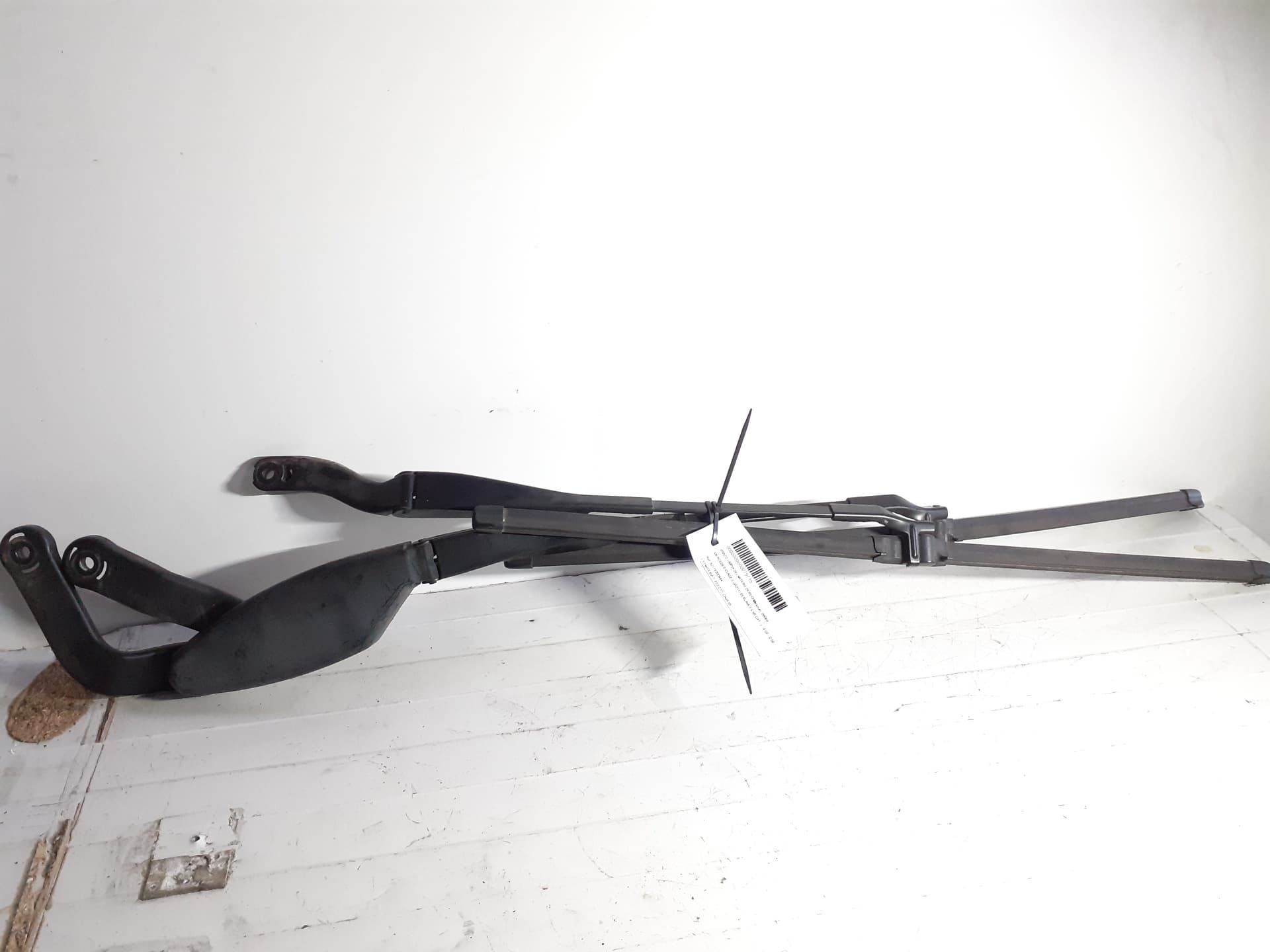 Brazo limpia delantero derecho MERCEDES-BENZ CLASE E (W211) BERLINA 3