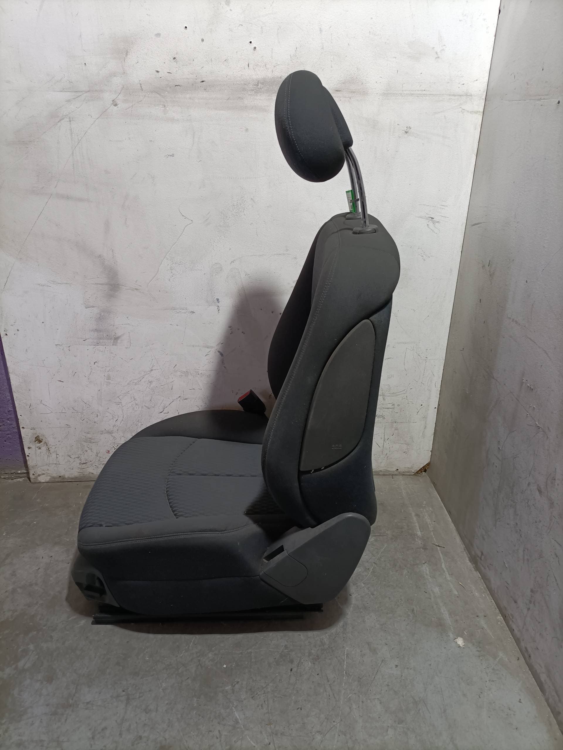 Asiento delantero izquierdo MERCEDES-BENZ CLASE E (W211) BERLINA 4