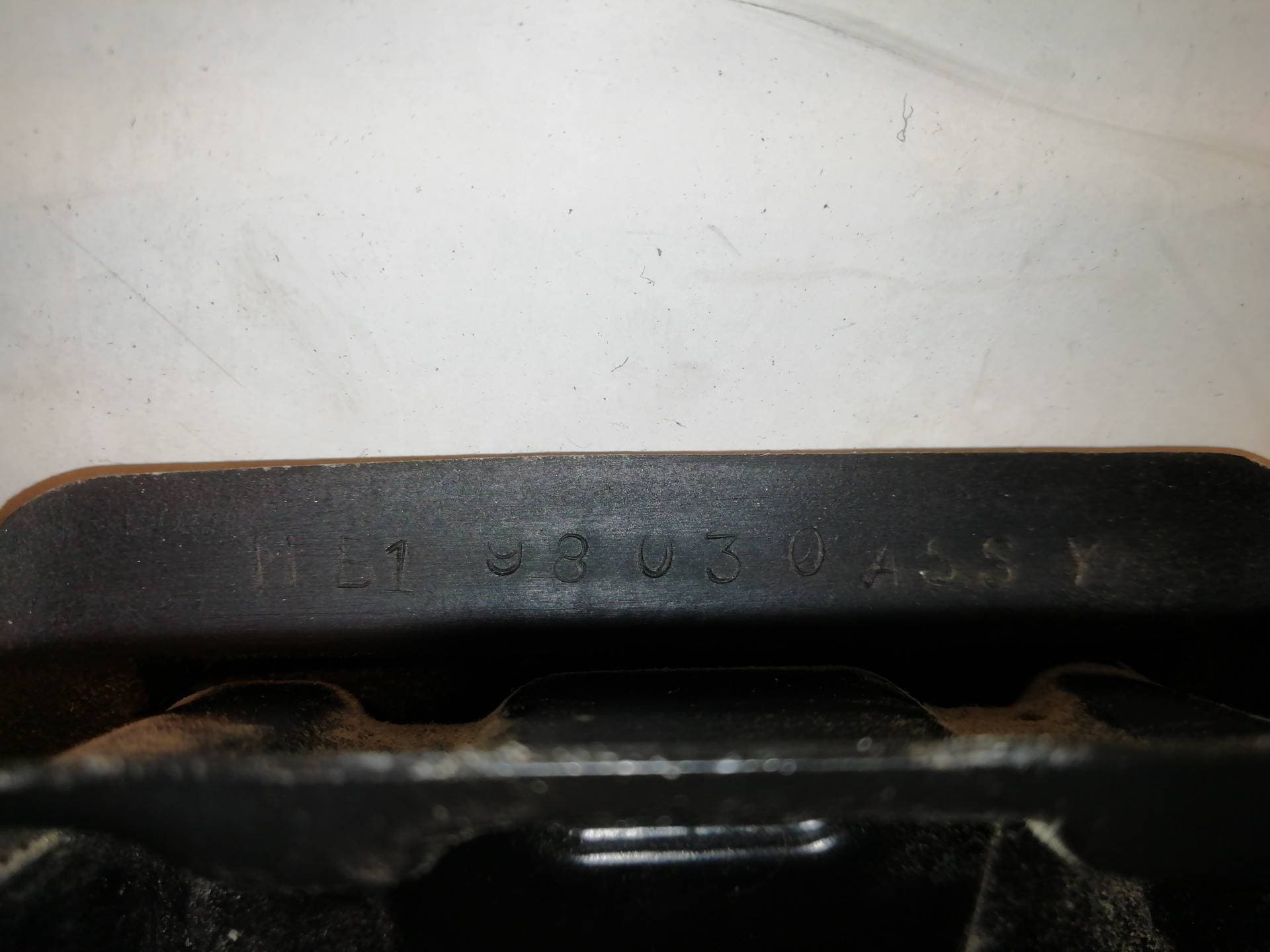 Plastico MITSUBISHI MONTERO (V20/V40) 2