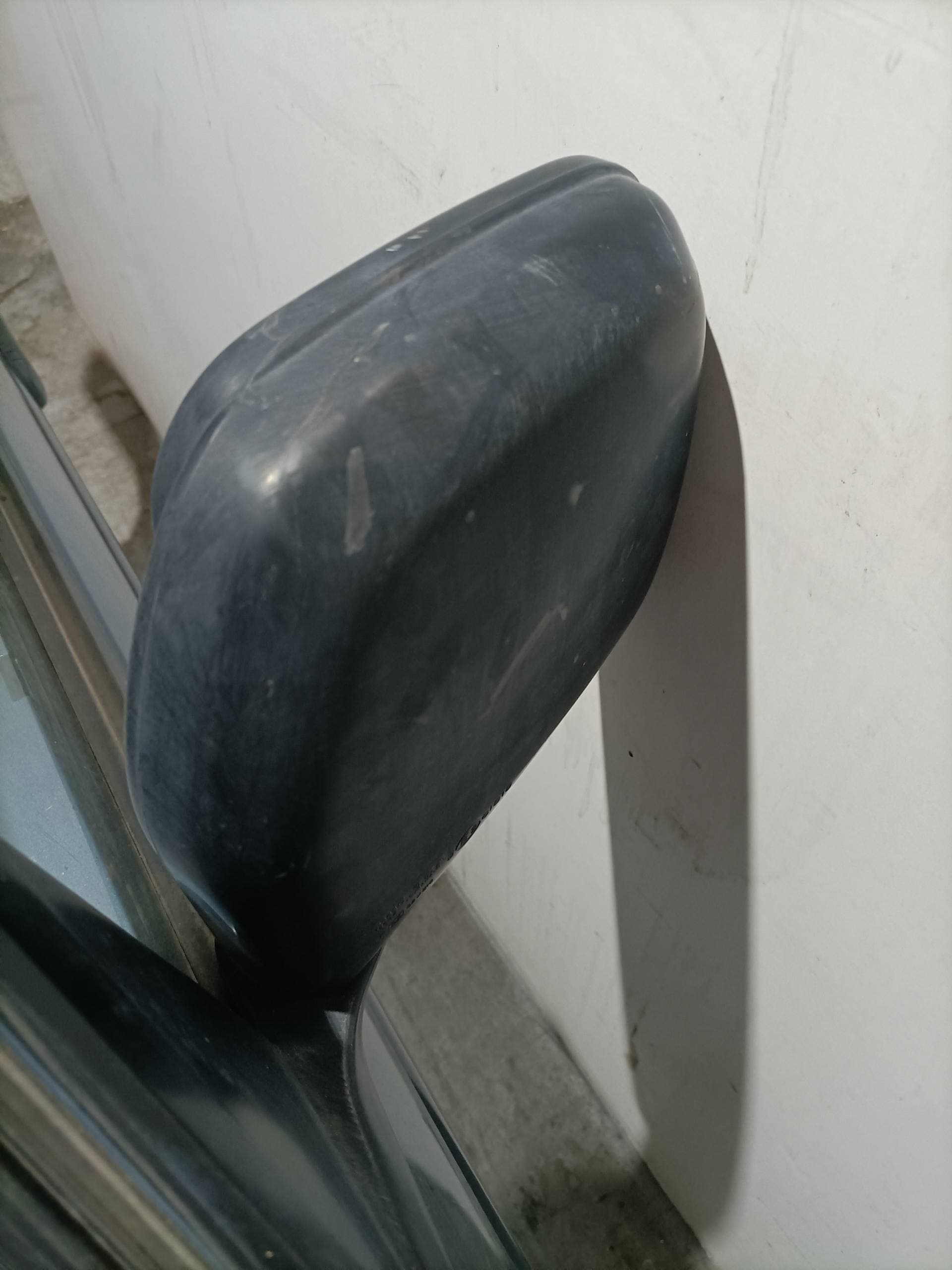 Retrovisor izquierdo MITSUBISHI MONTERO (V20/V40) 2