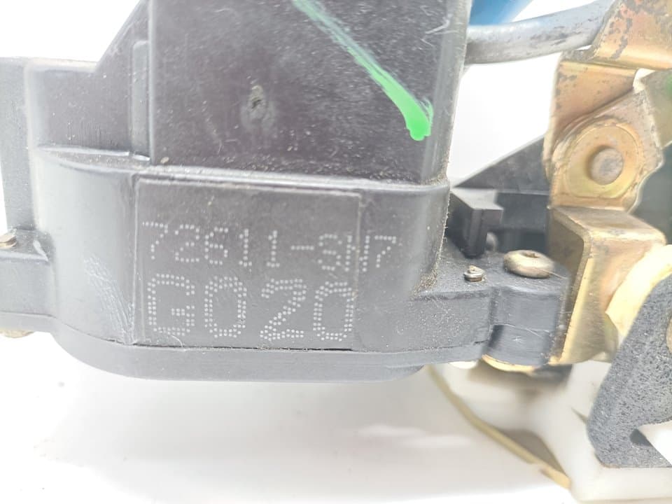 Cerradura puerta trasera derecha MG SERIE 200 (RF) 3