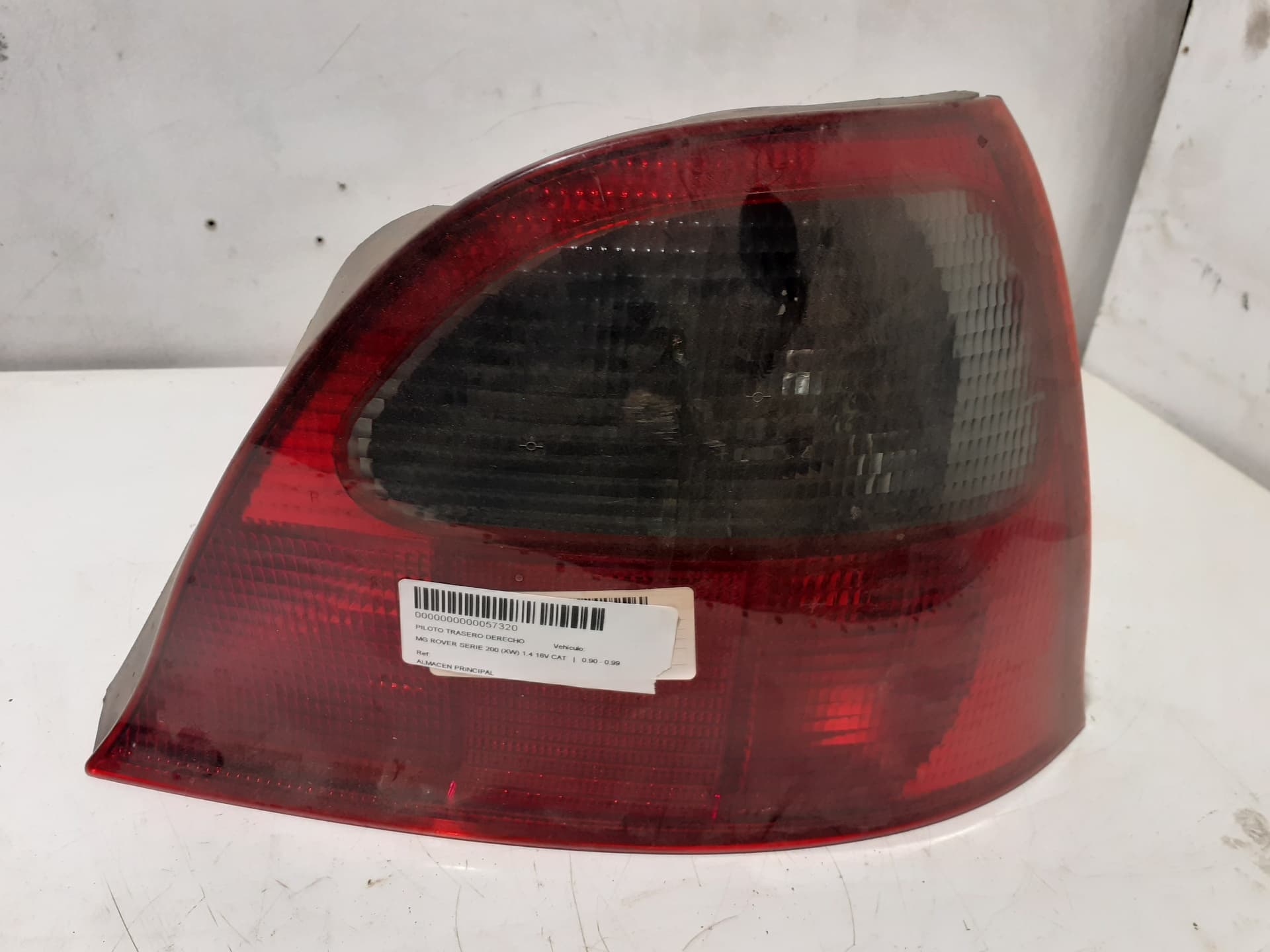 Piloto trasero derecho MG SERIE 200 (RF)