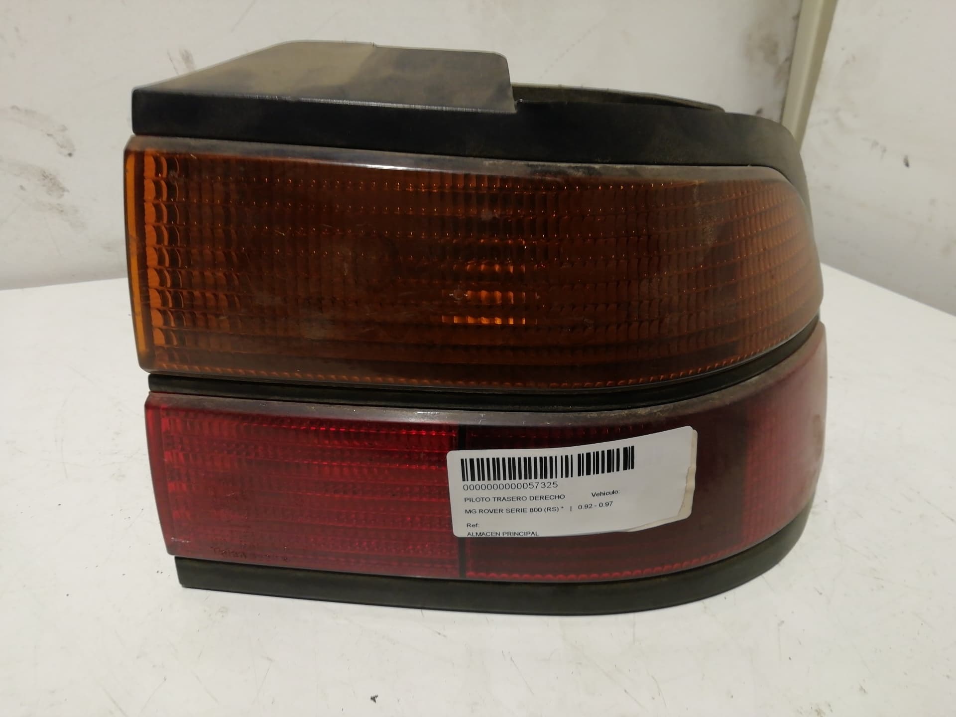 Piloto trasero derecho MG SERIE 200 (RF)