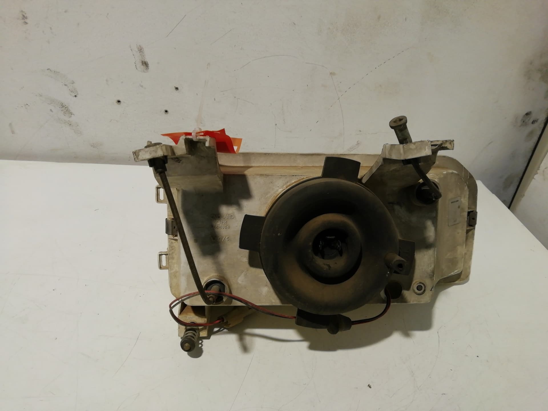 Faro izquierdo MG SERIE 200 (RF) 2
