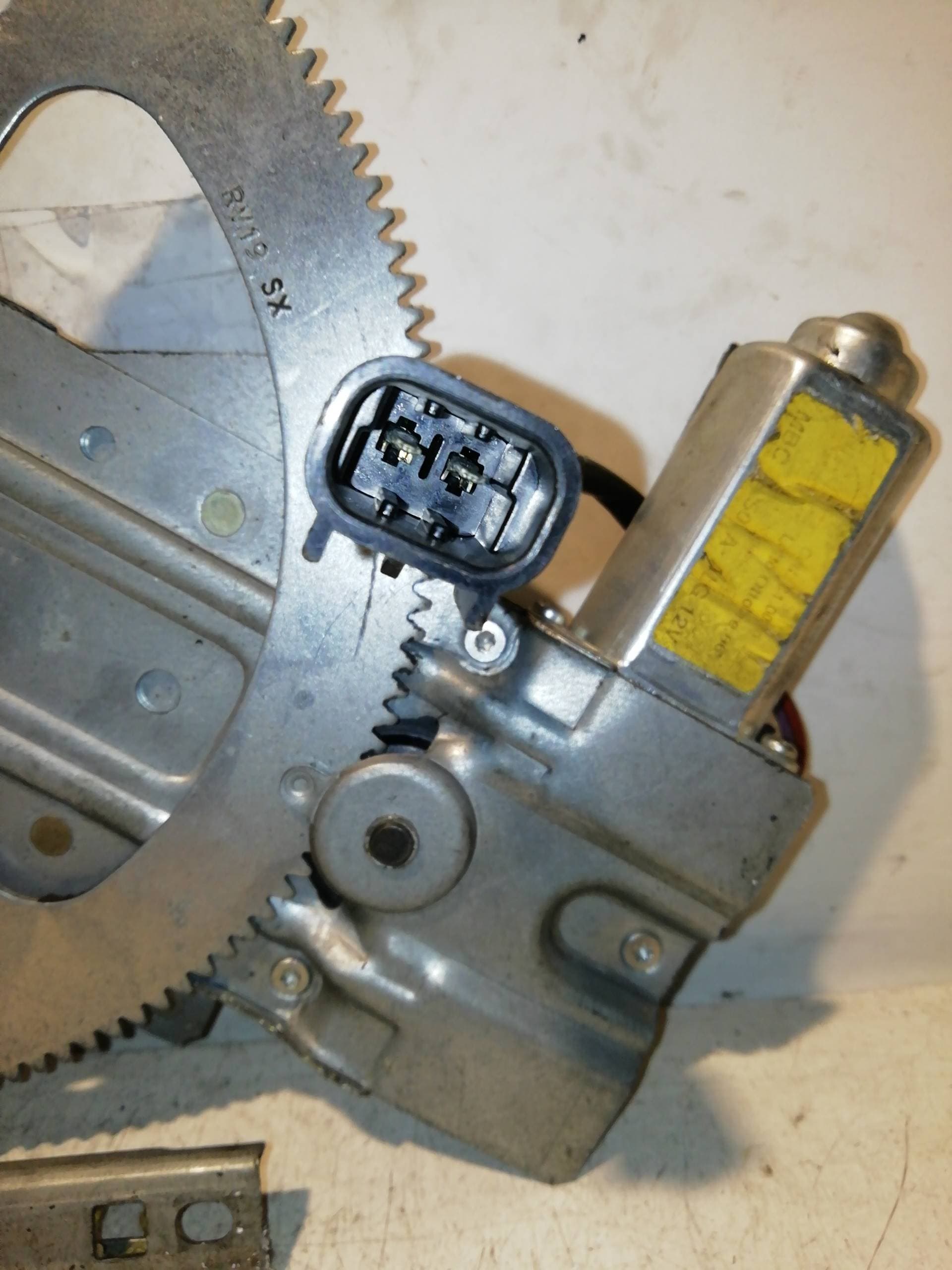Elevalunas delantero izquierdo MG SERIE 200 (RF) 2