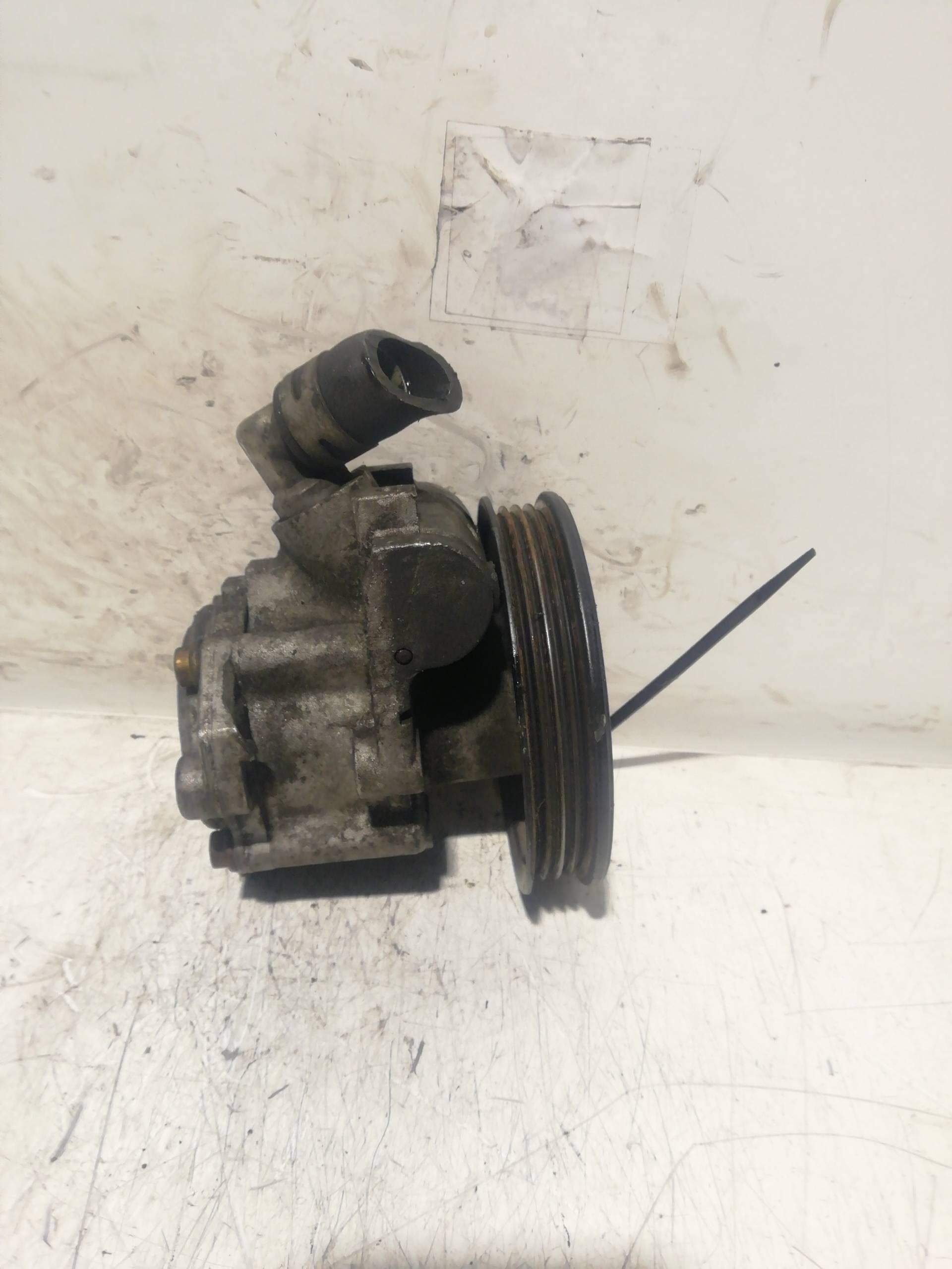 Bomba direccion MG SERIE 200 (RF)