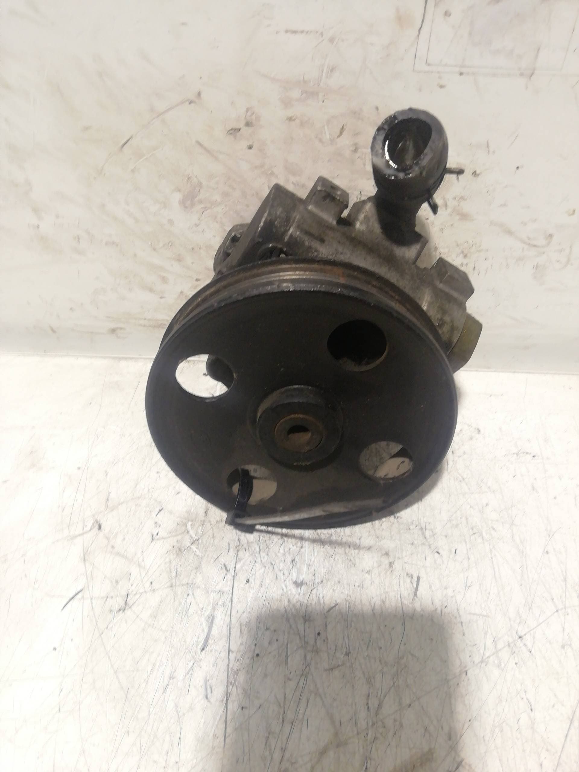 Bomba direccion MG SERIE 200 (RF) 3