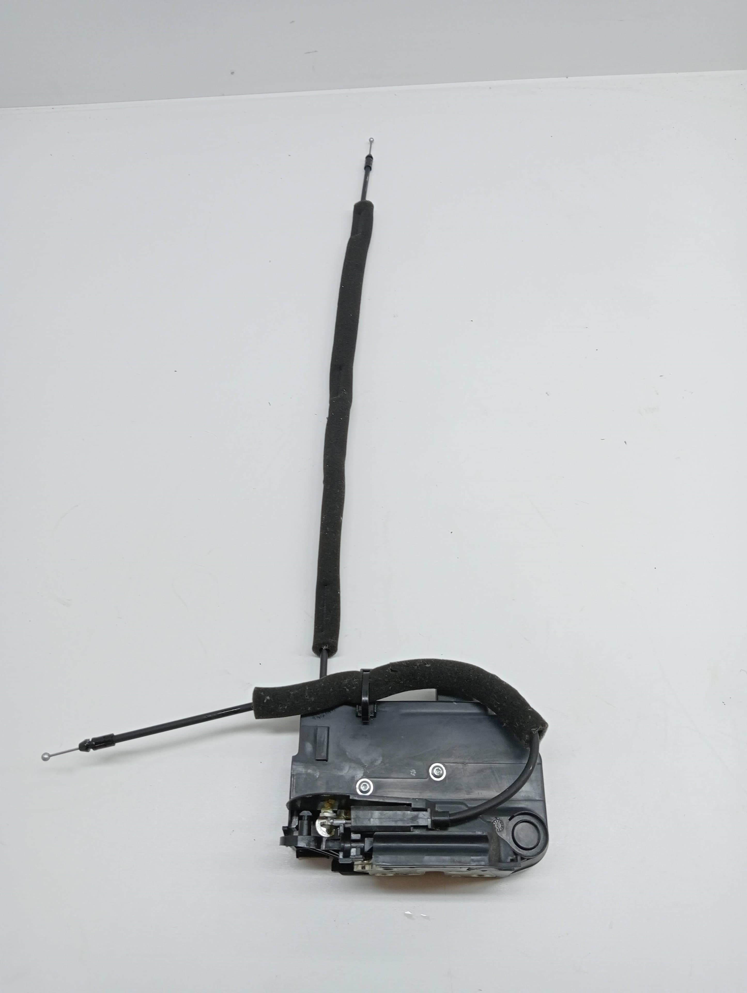 Cerradura puerta delantera izquierda IVECO DAILY 3