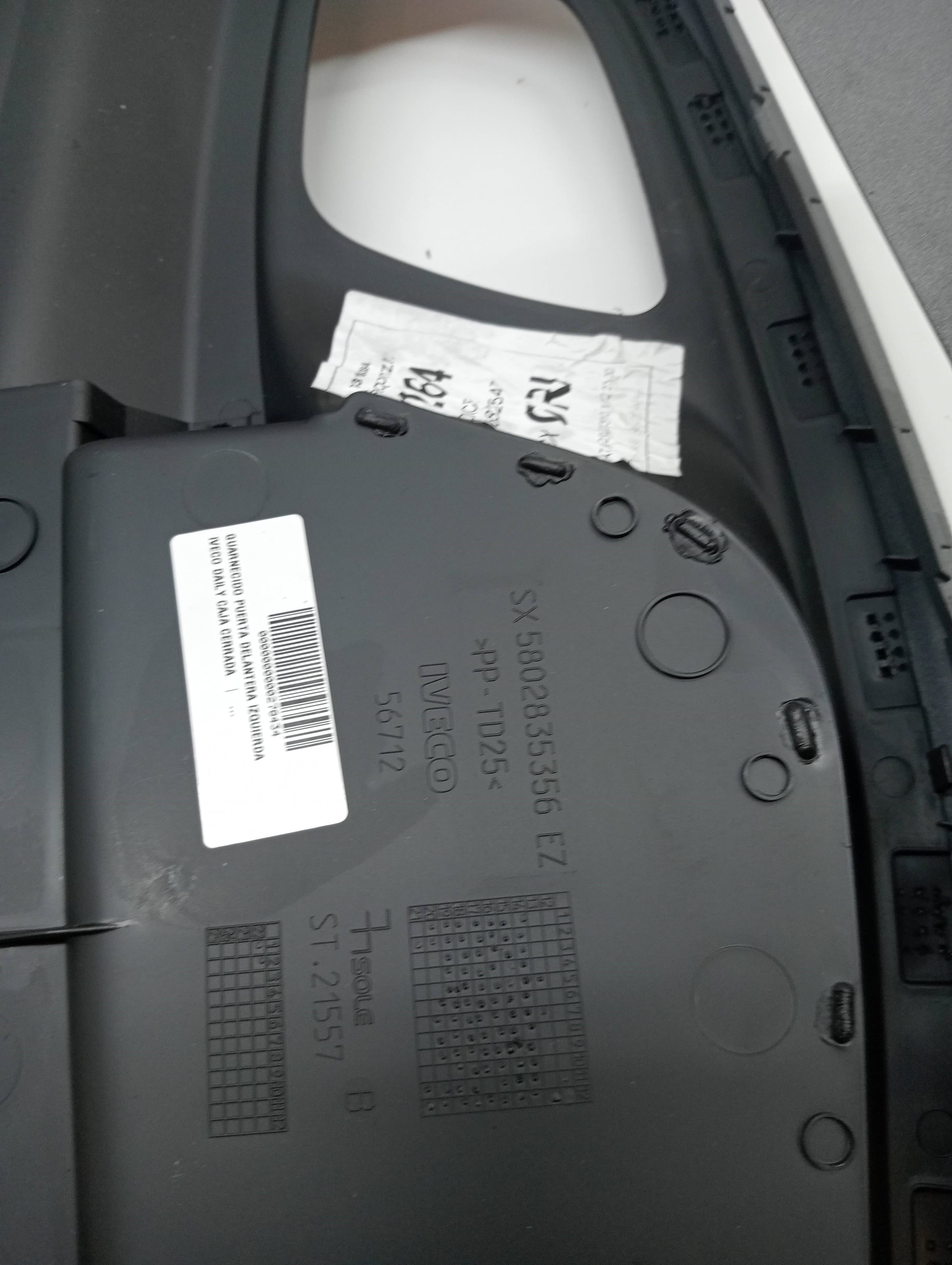 Recambio IVECO DAILY ref. 5802822547 2