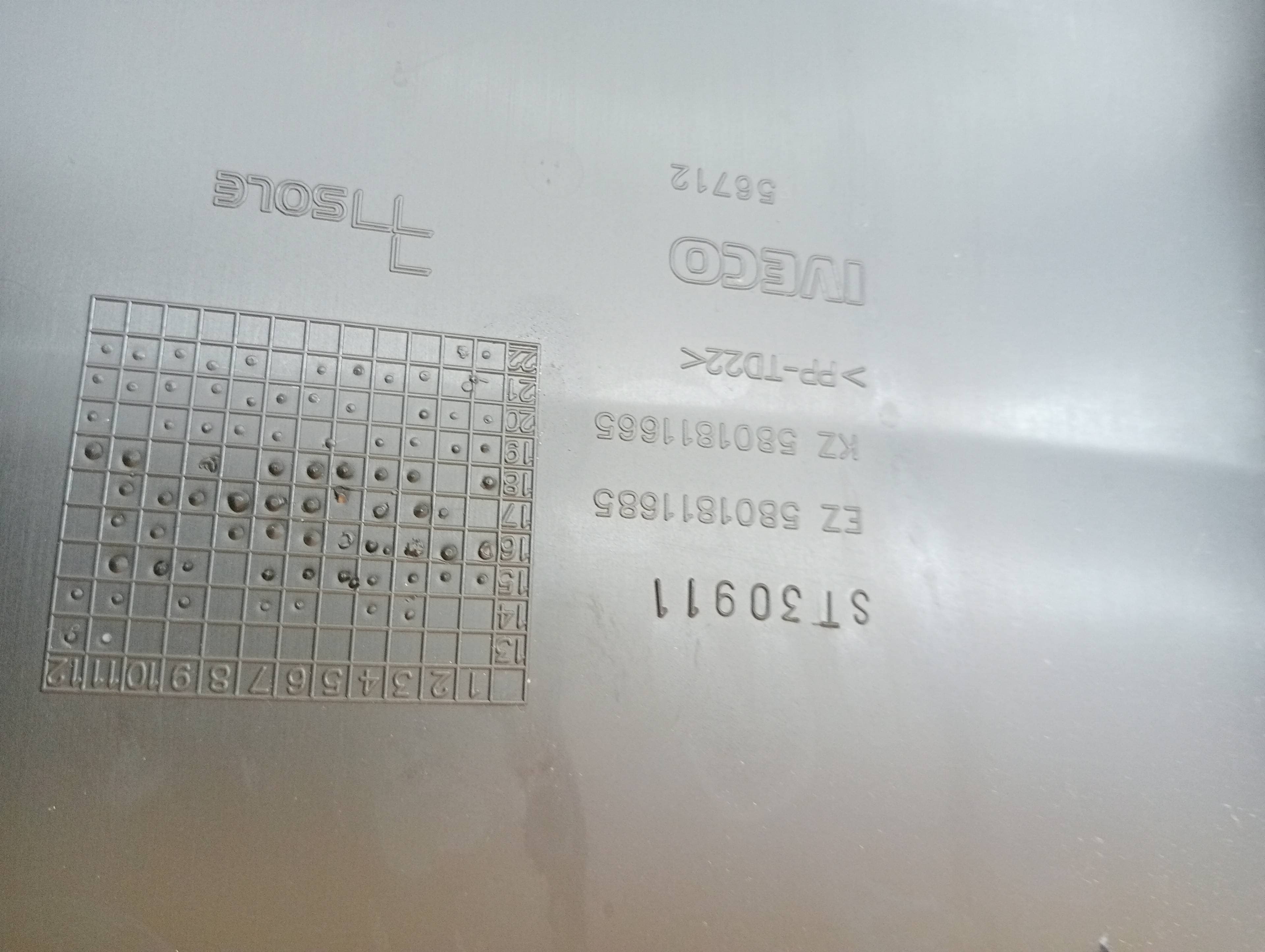 Recambio IVECO DAILY ref. 5801811665 3