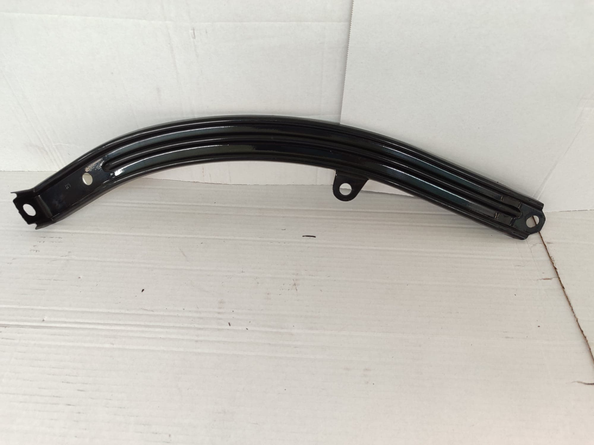 Soporte faro izquierdo IVECO DAILY