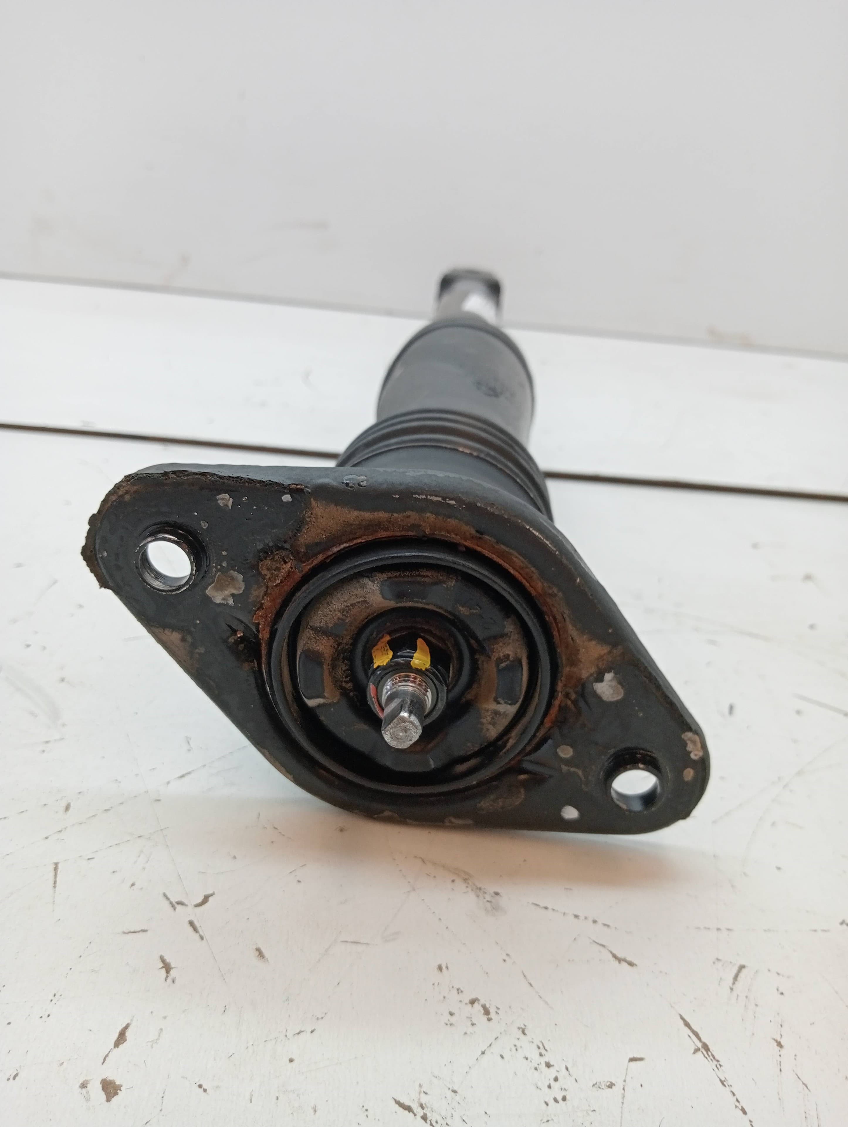 Amortiguador trasero derecho HYUNDAI IX35 2
