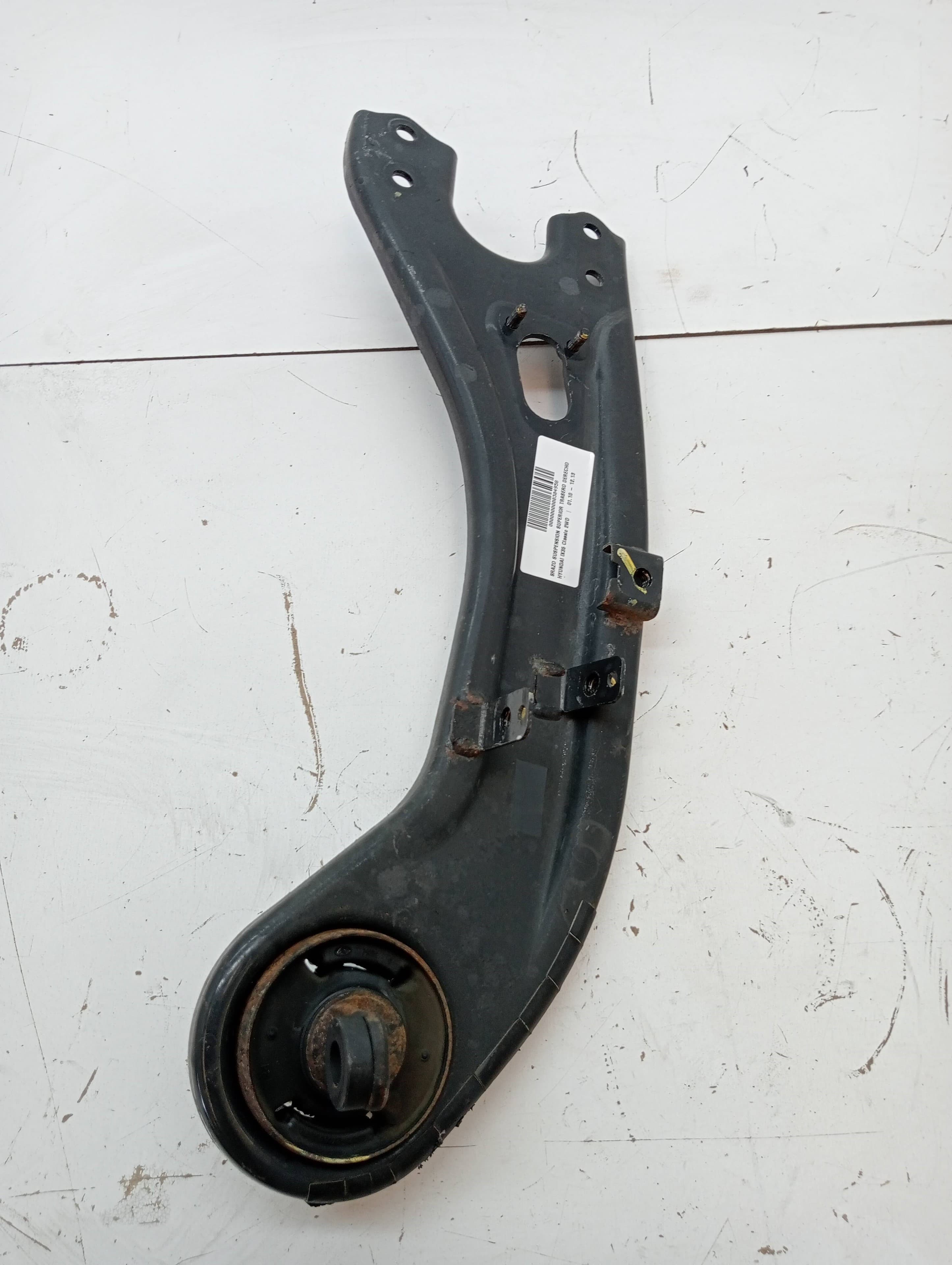 Brazo suspension superior trasero derecho HYUNDAI IX35