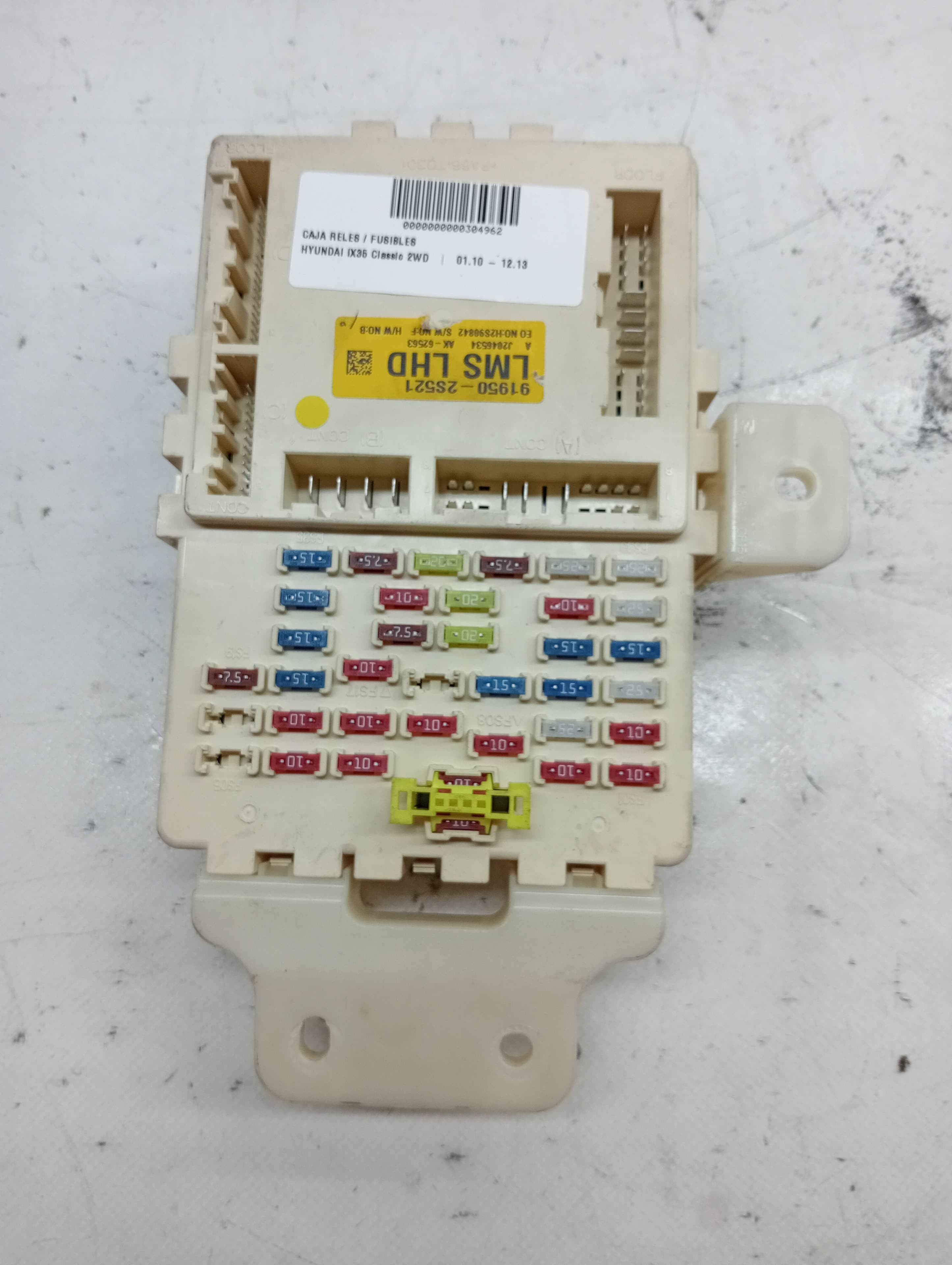 Caja reles / fusibles HYUNDAI IX35
