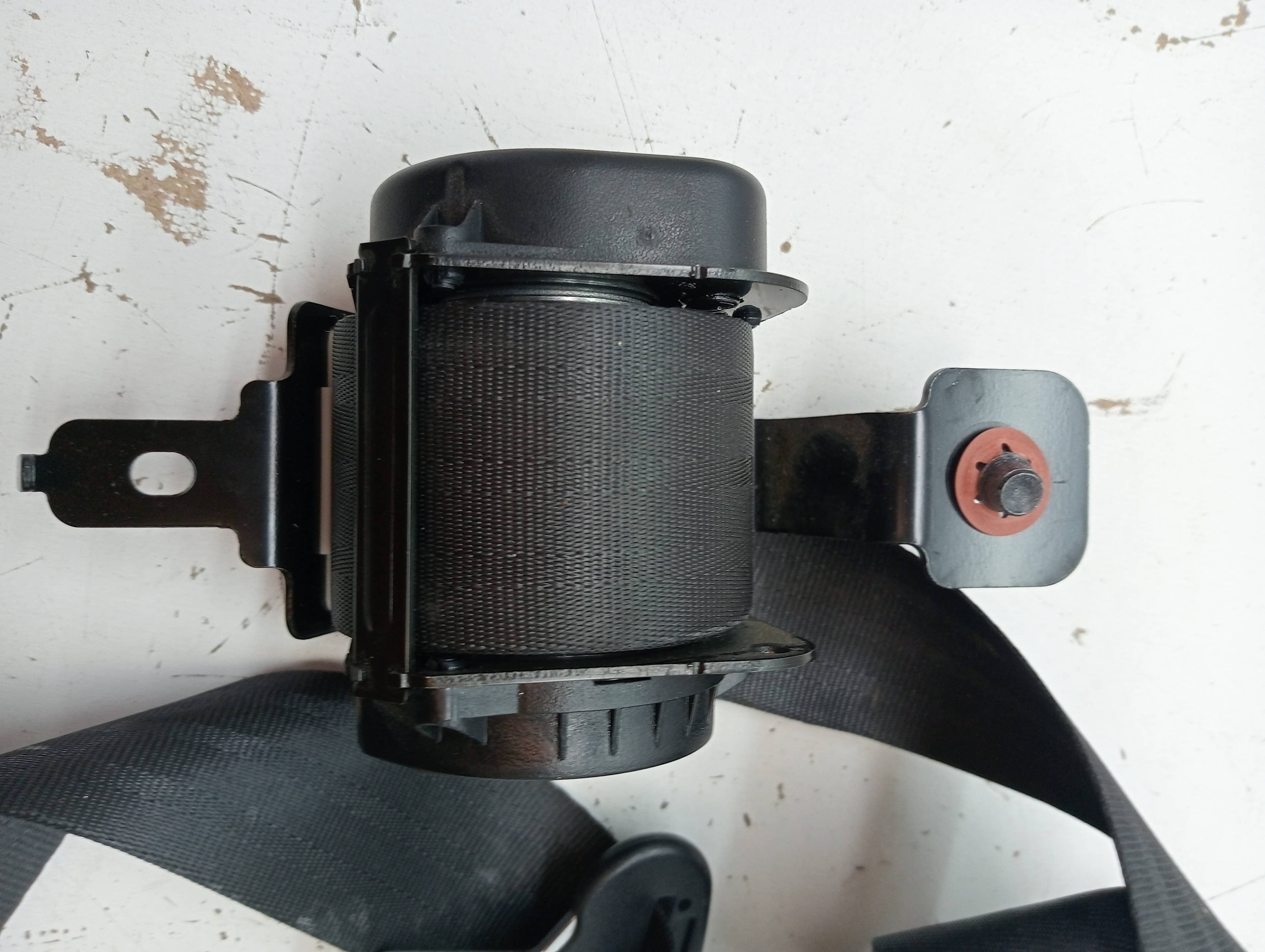 Cinturon seguridad delantero izquierdo HYUNDAI IX35 2