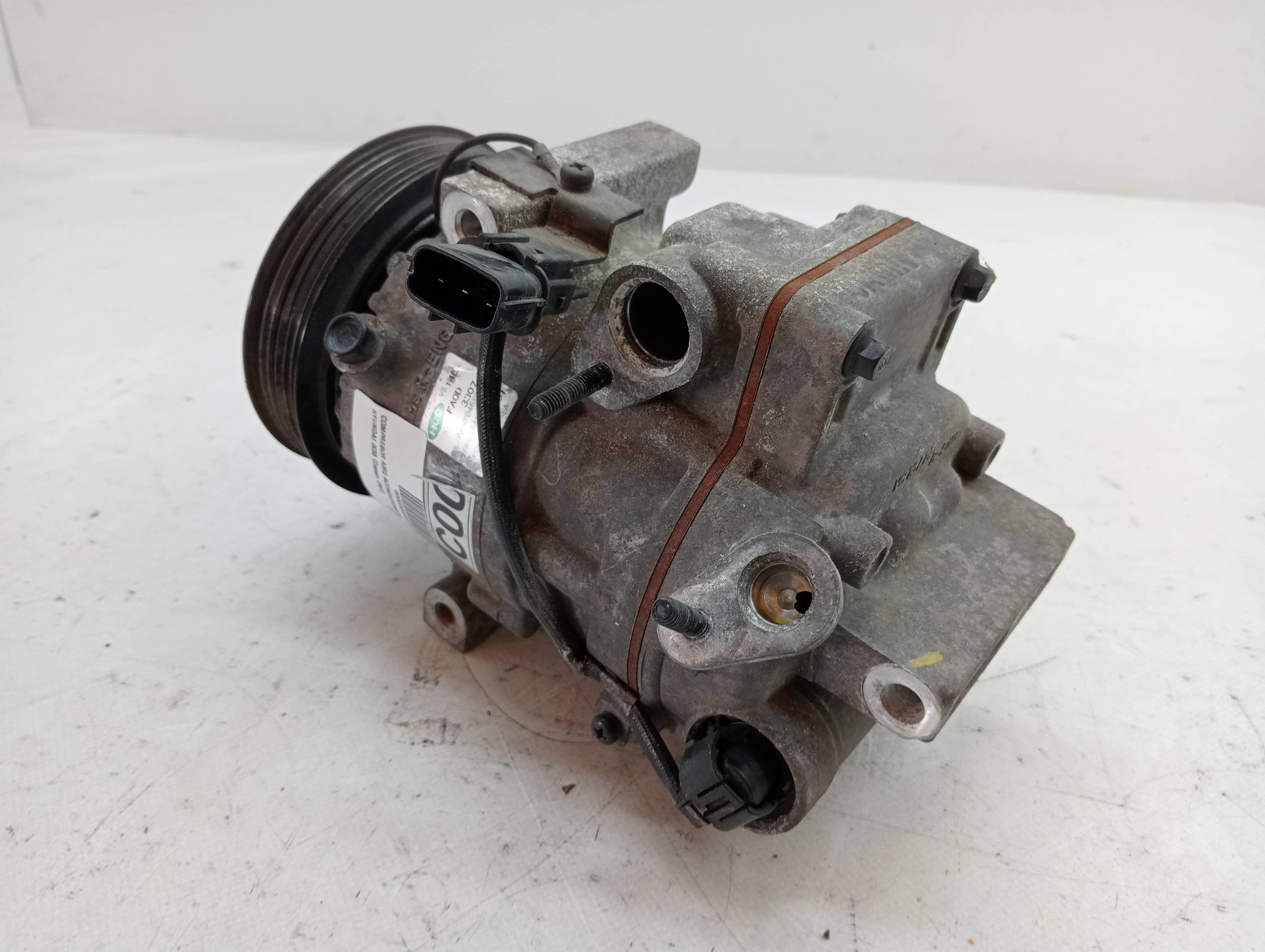 Recambio HYUNDAI IX35 ref. 977012Y000 2