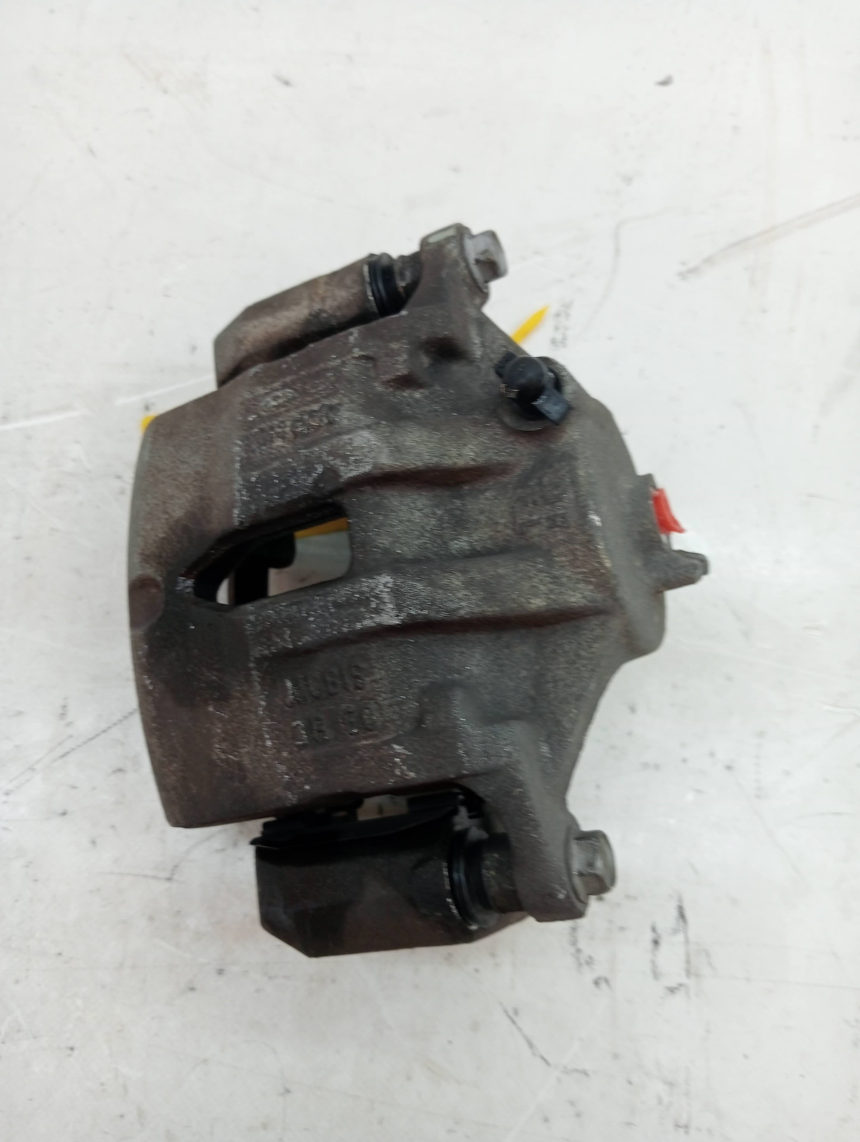 Recambio HYUNDAI IX35 ref. 581302S700 2