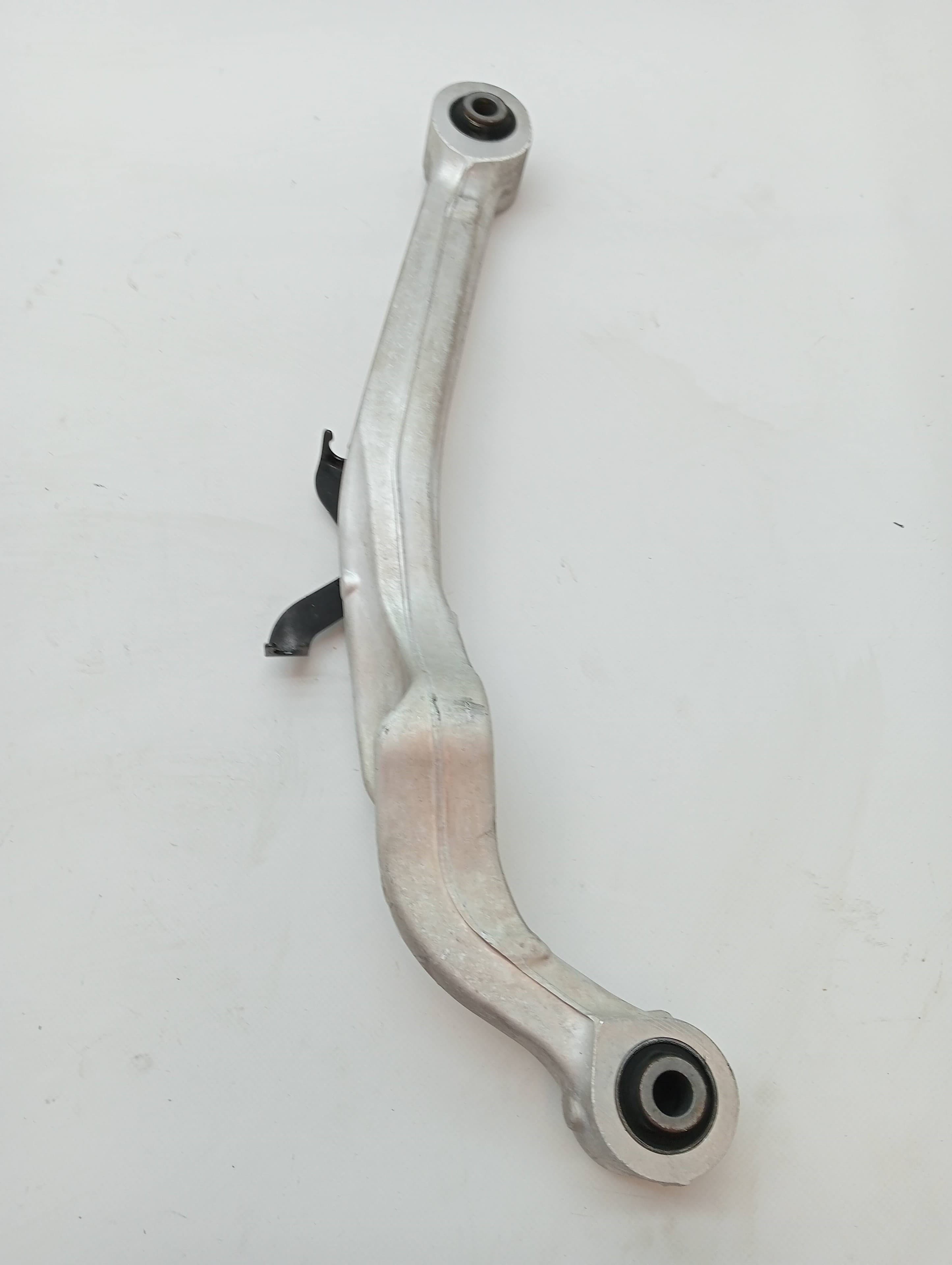 Brazo suspension superior trasero derecho NISSAN QASHQAI (J10) 3