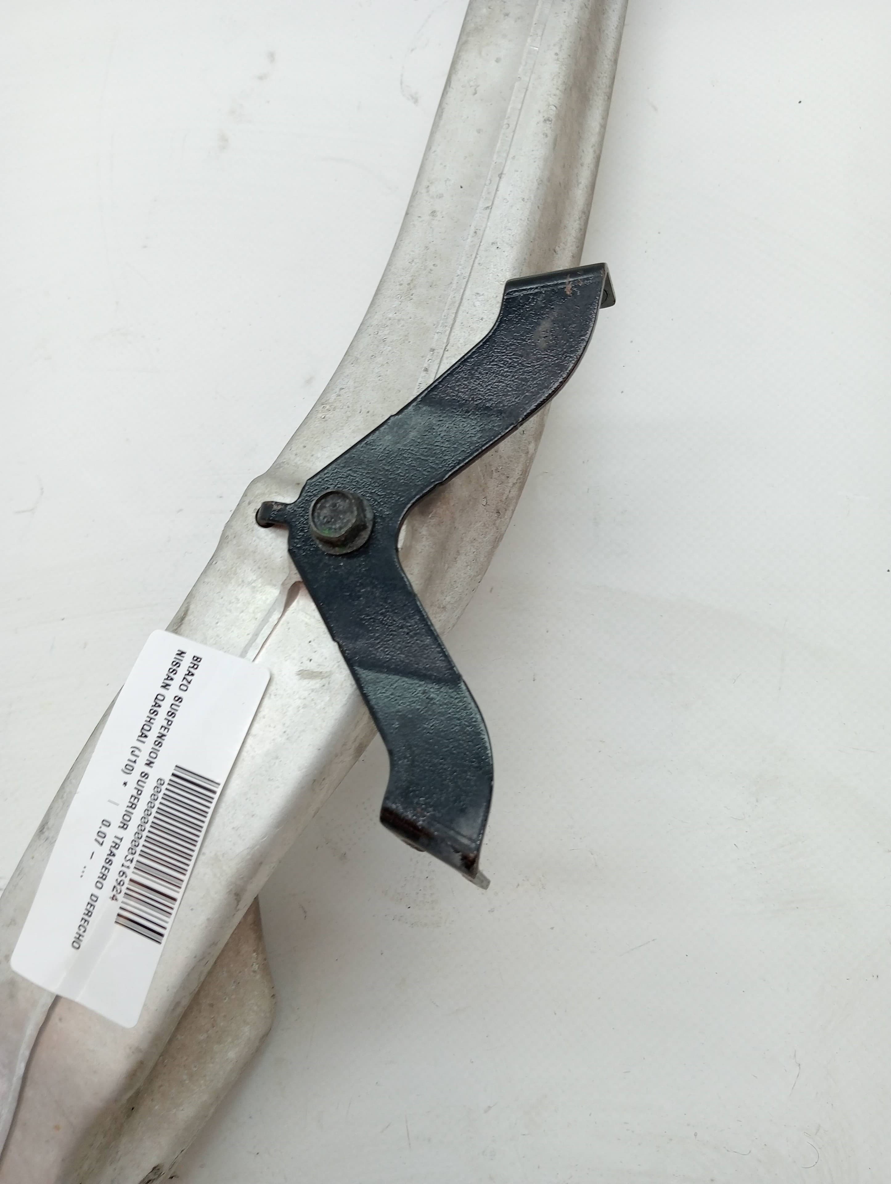 Brazo suspension superior trasero derecho NISSAN QASHQAI (J10) 2