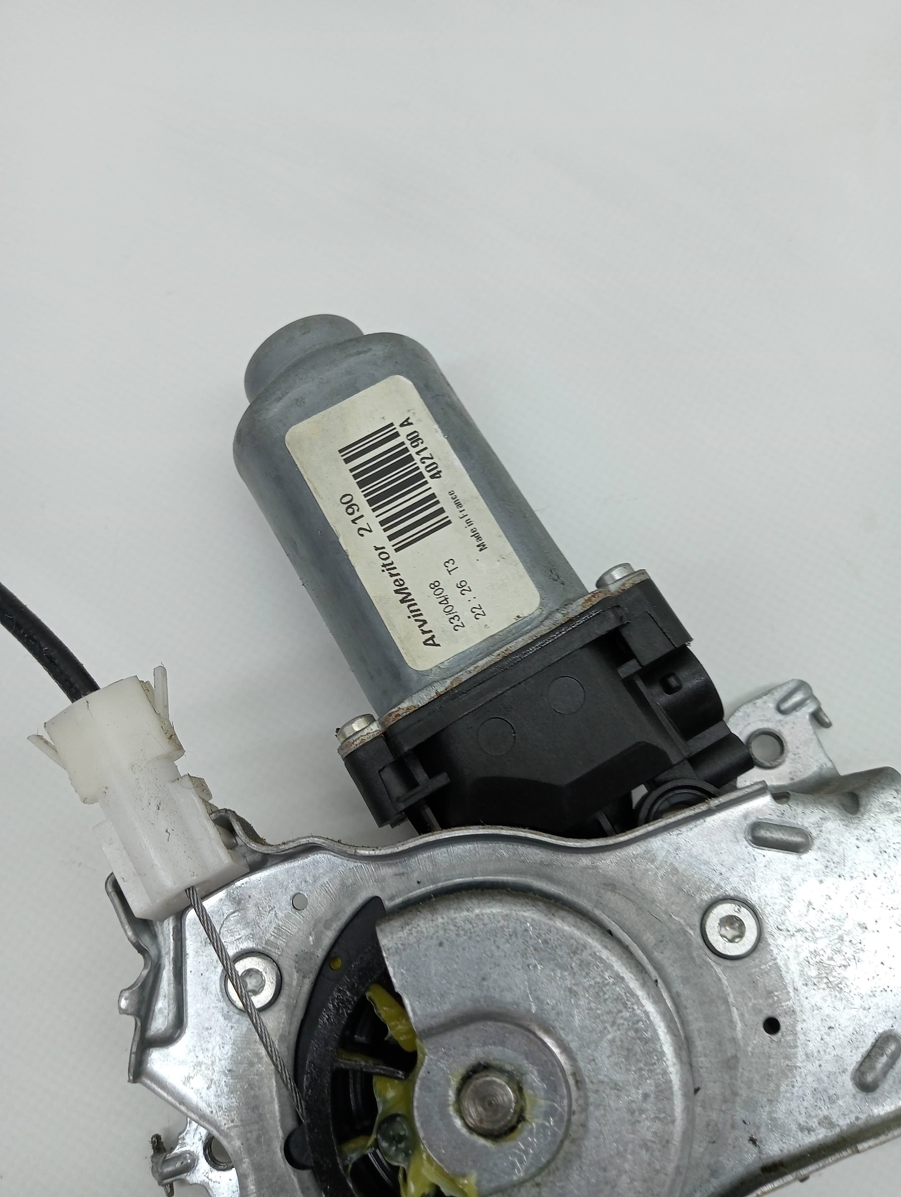 Elevalunas trasero derecho NISSAN QASHQAI (J10) 2