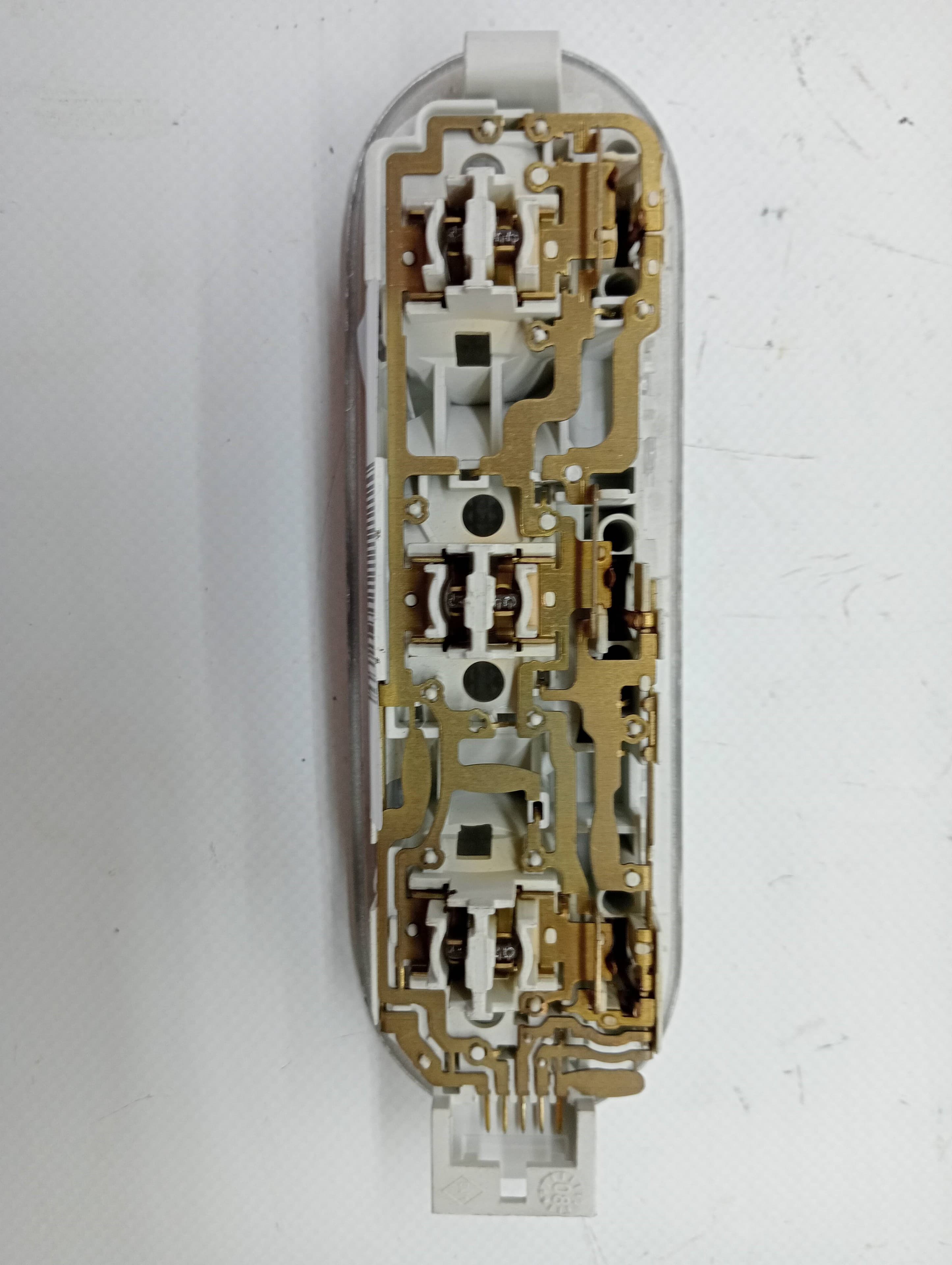 Luz interior NISSAN QASHQAI (J10) 2