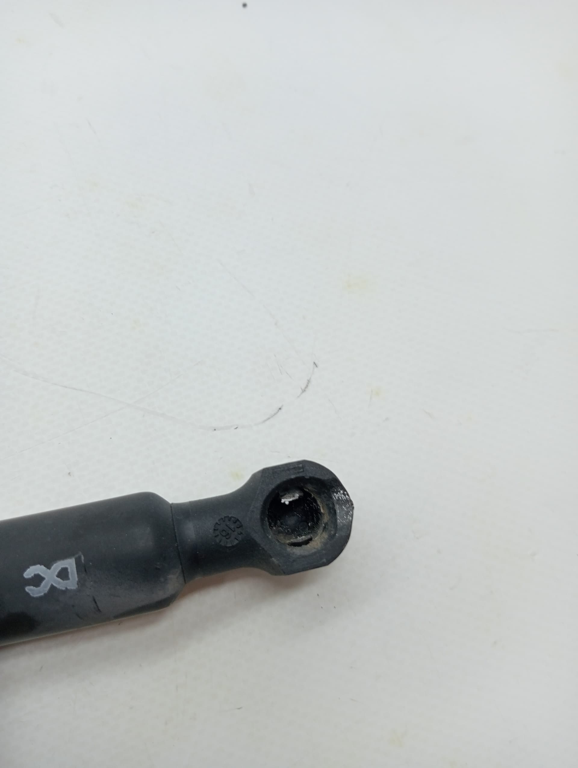 Amortiguadores capo RENAULT KANGOO 2