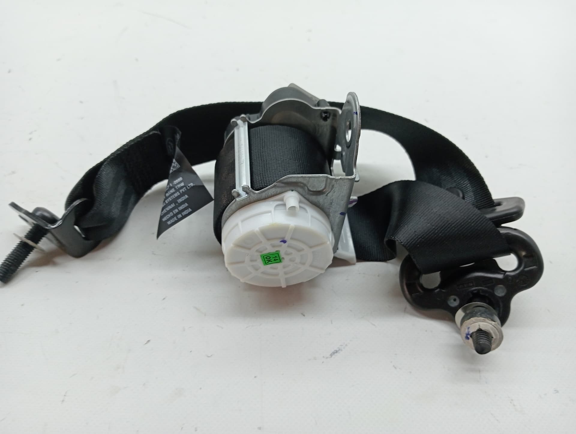 Cinturon seguridad trasero derecho FORD KA+ 4