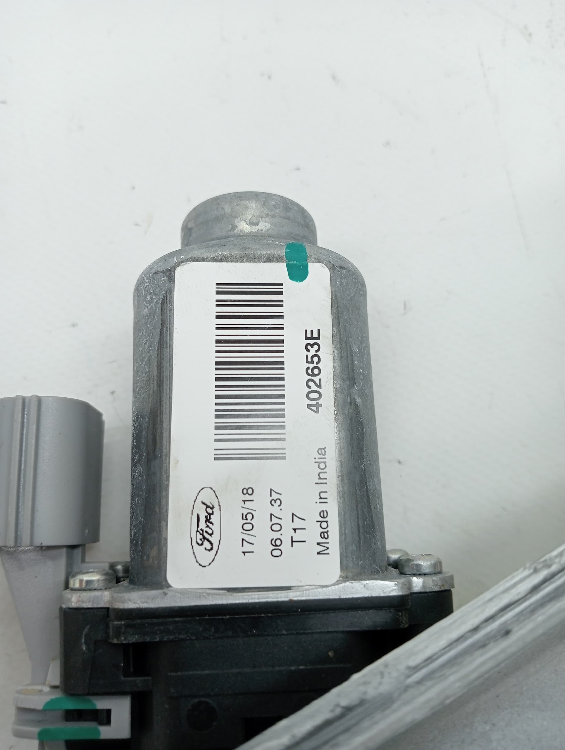 Elevalunas trasero derecho FORD KA+ 3