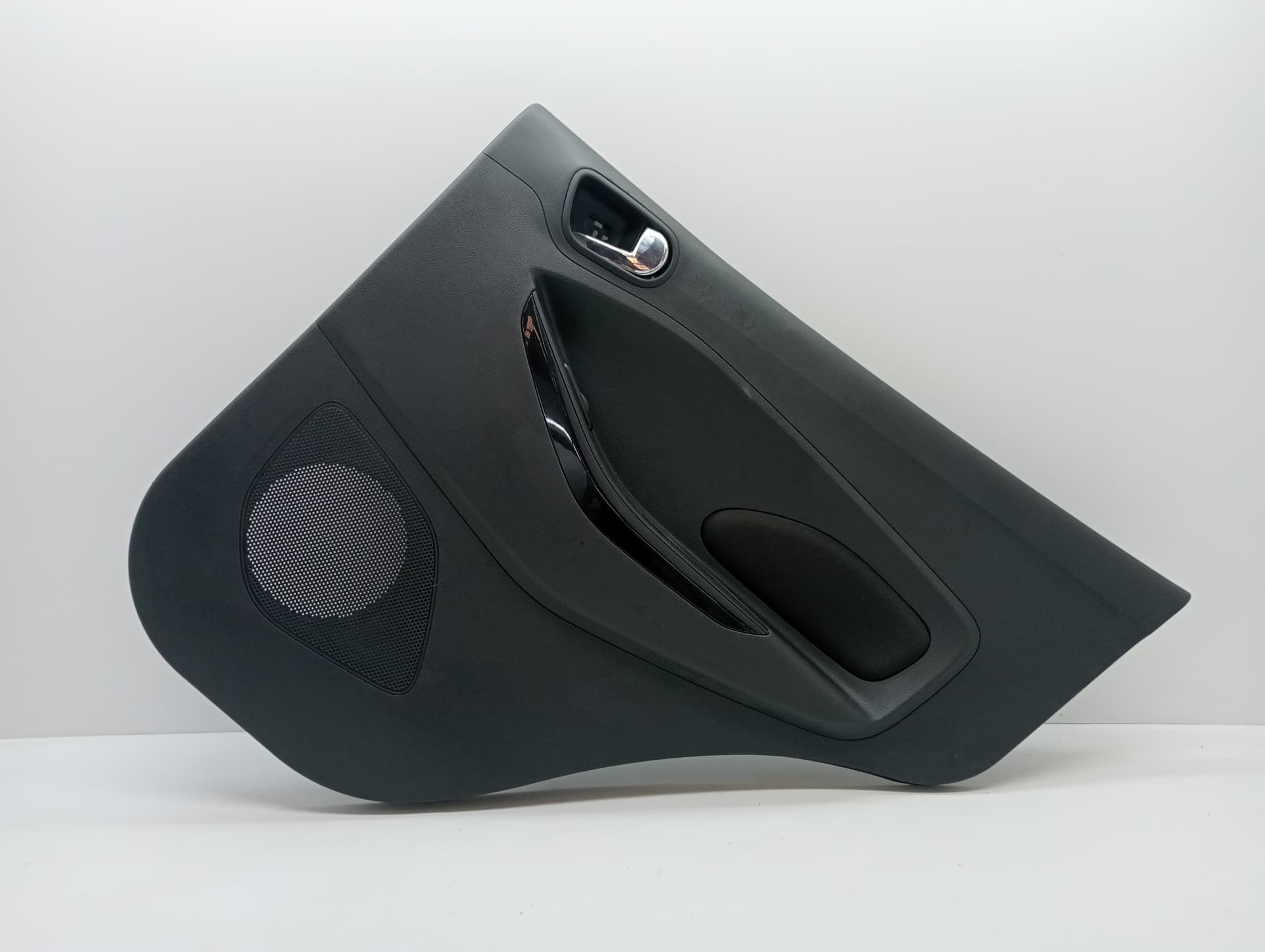 Guarnecido puerta trasera derecha FORD KA+