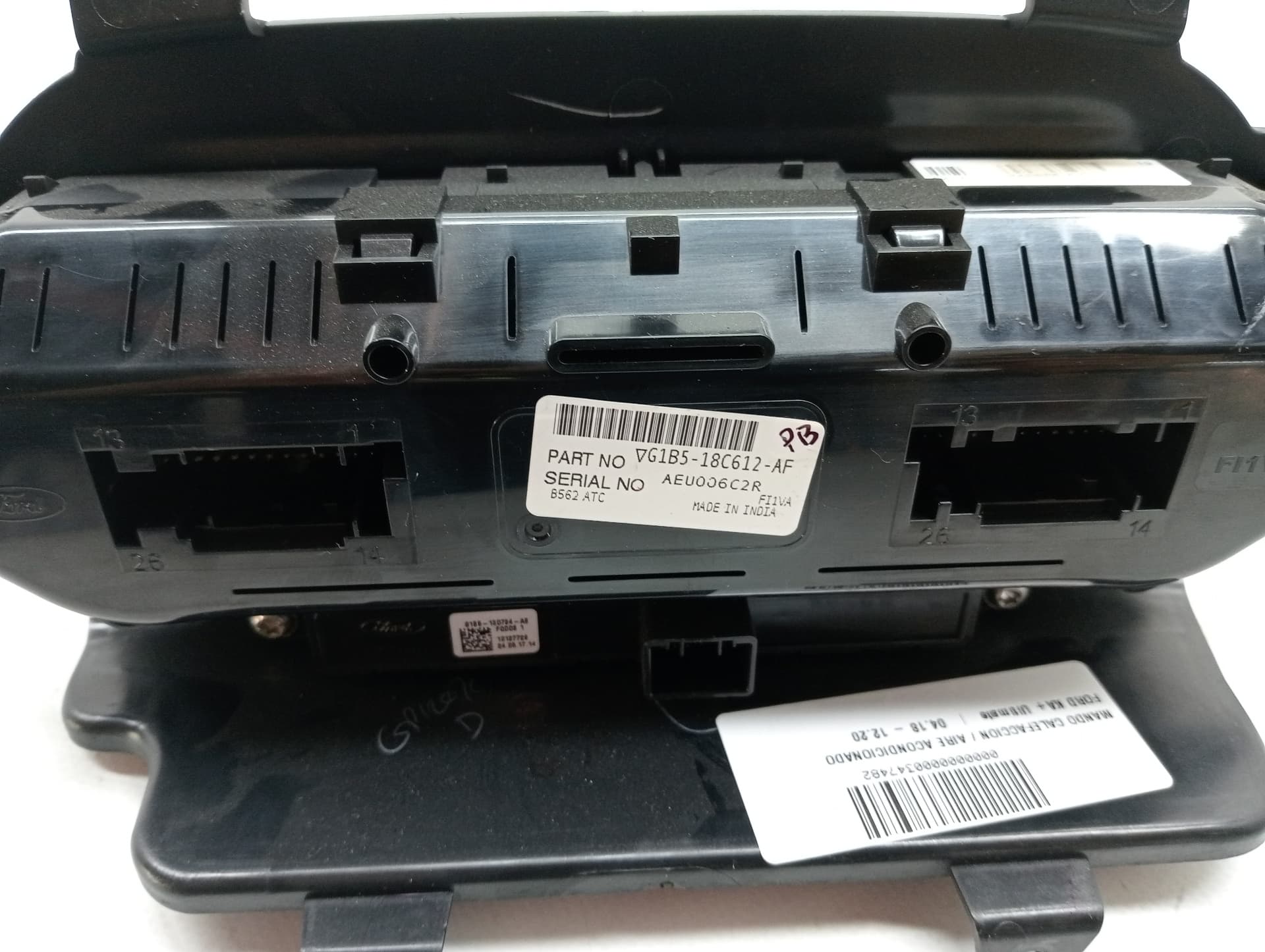 Recambio FORD KA+ ref. 2065390 3