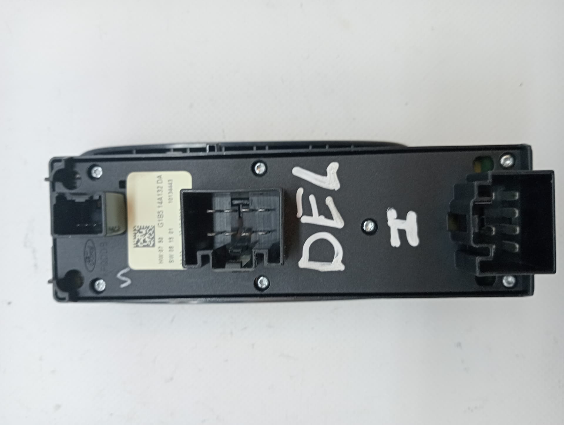 Mando elevalunas delantero izquierdo FORD KA+ 2