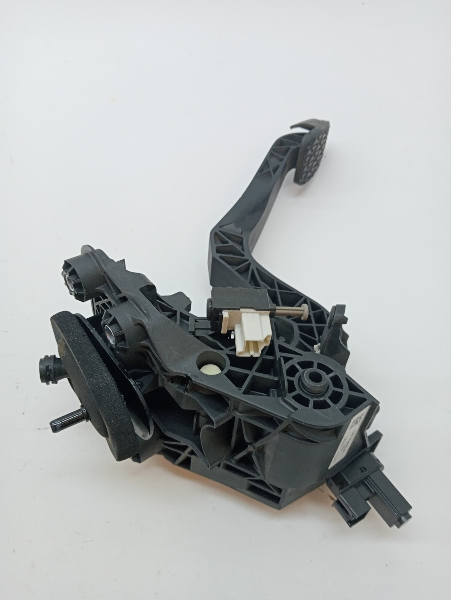 Pedal embrague FORD KA+ 3