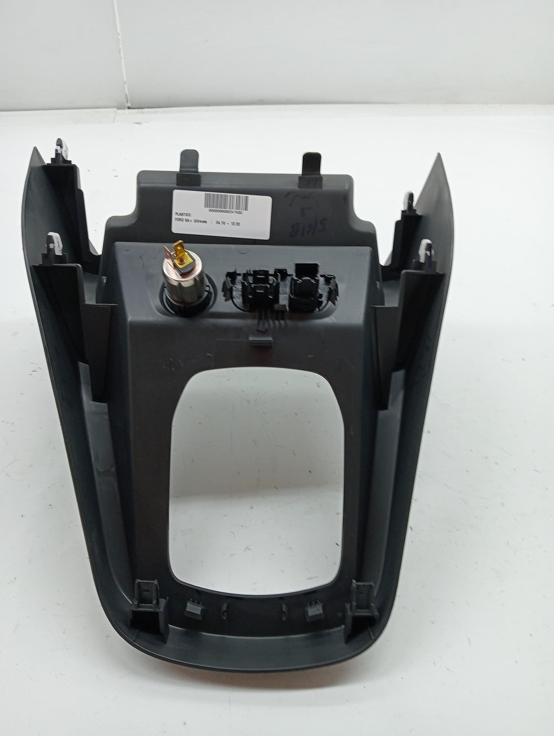 Plastico FORD KA+ 3