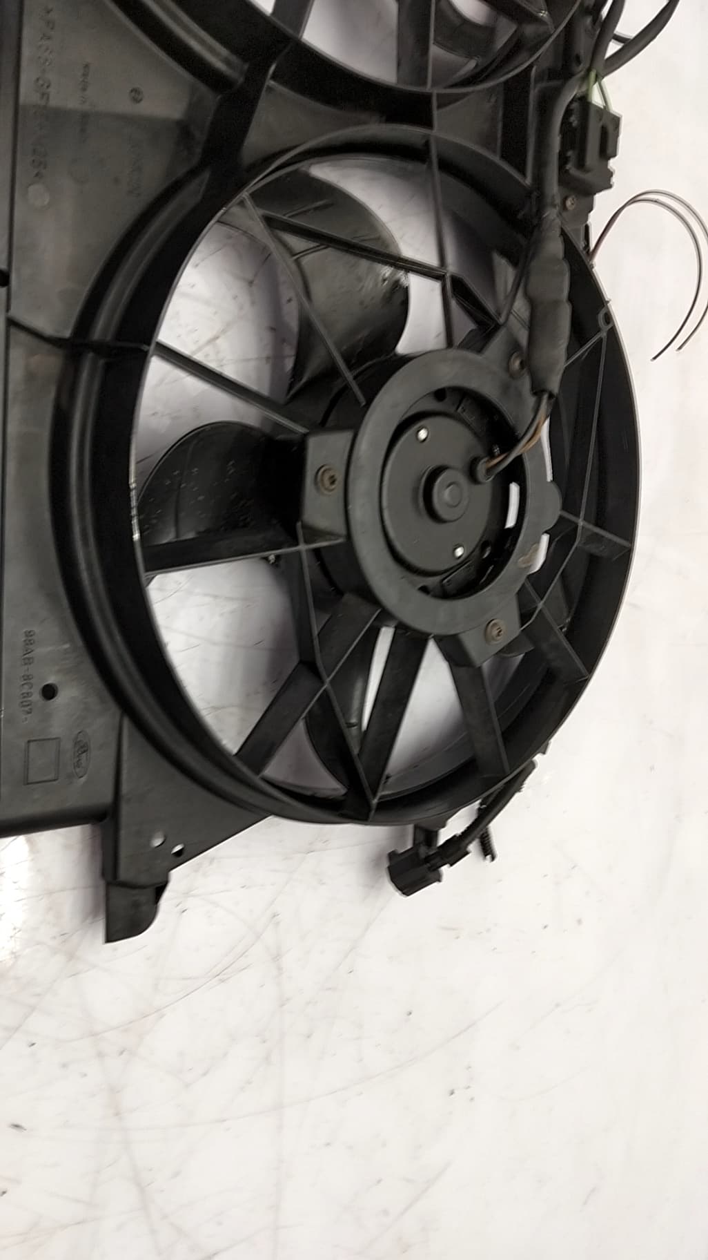 Electroventilador FORD FOCUS I SEDÁN (DFW) 2