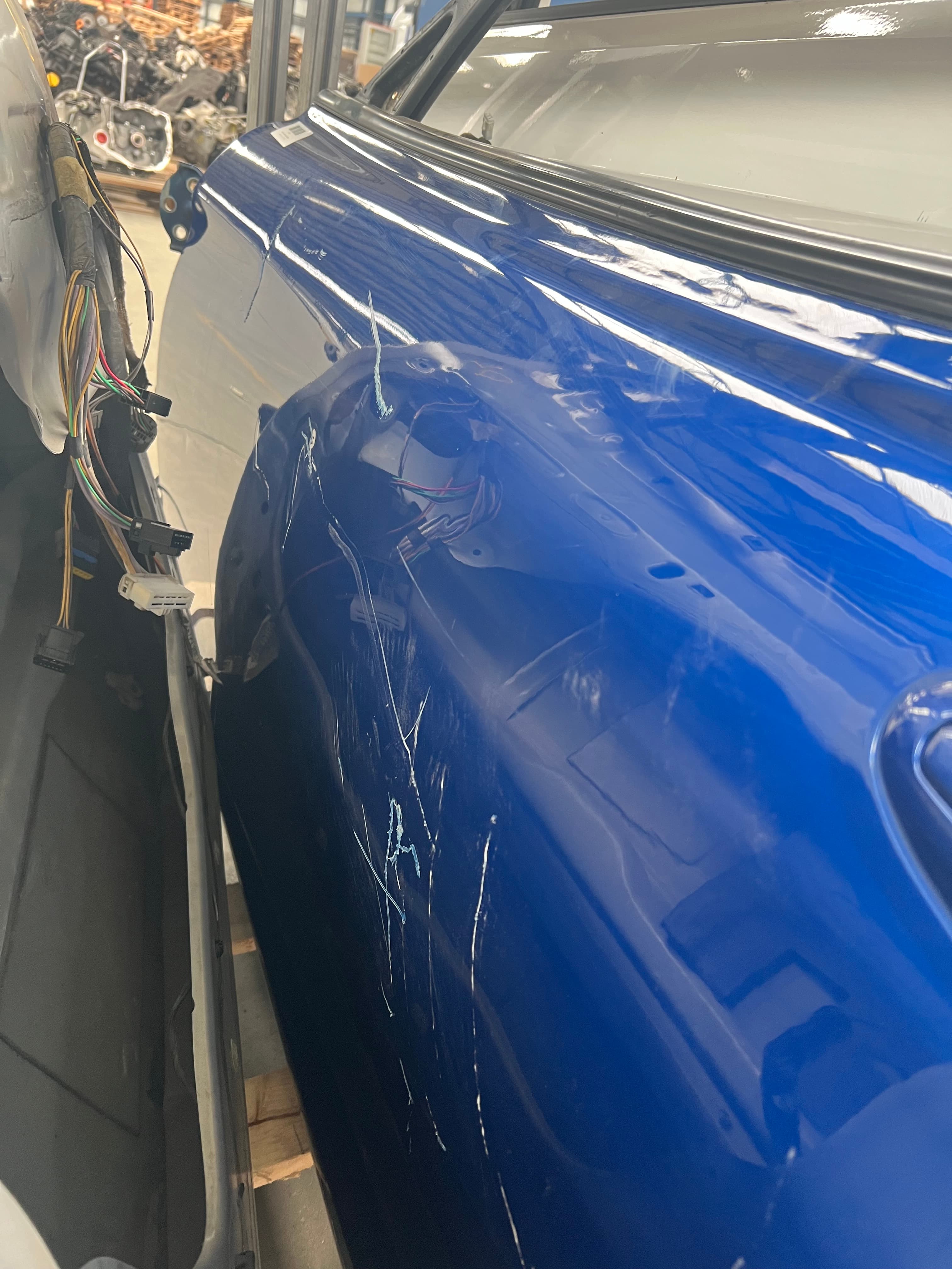 Puerta delantera izquierda HYUNDAI COUPE (J2) 2