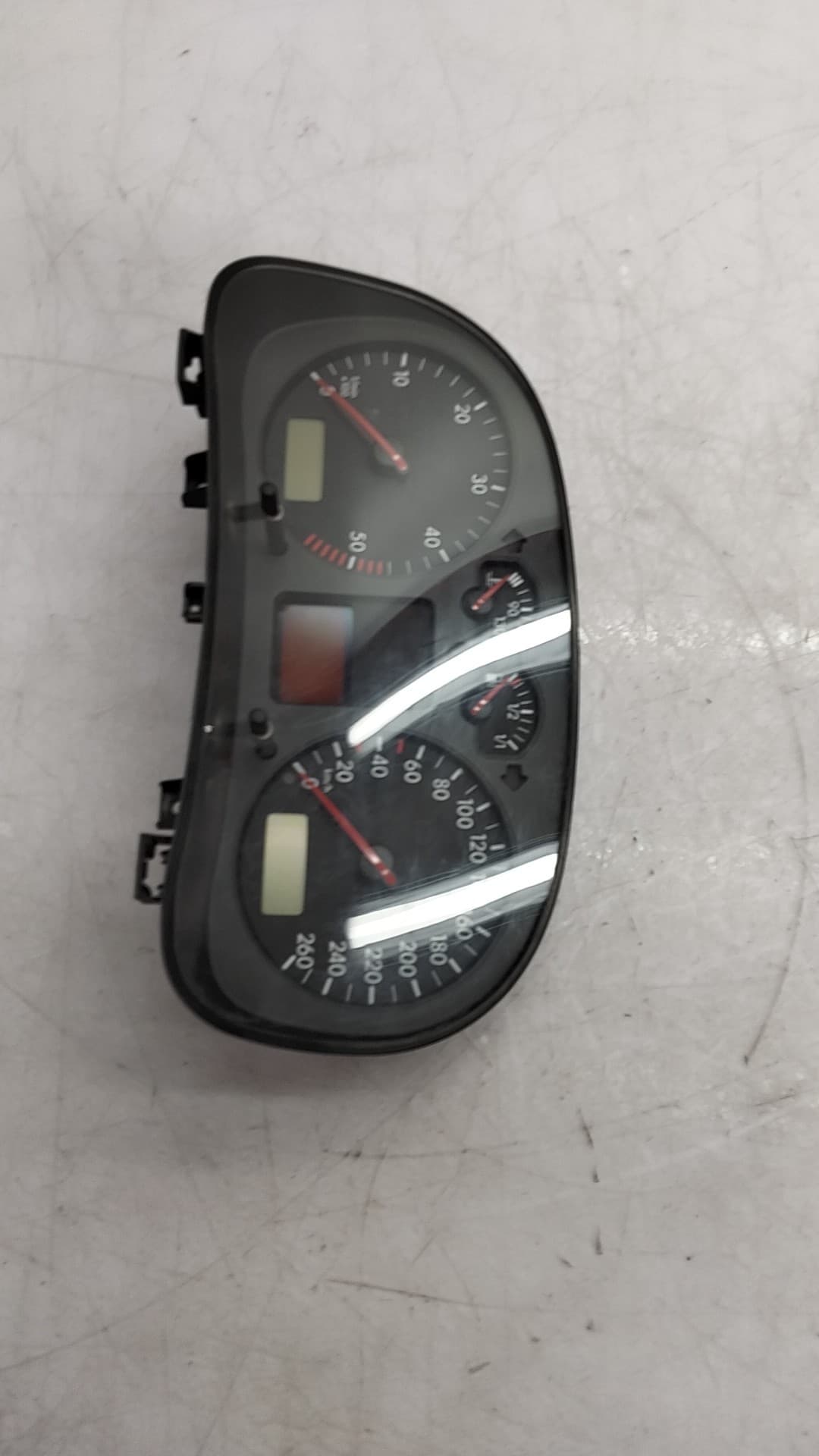 Cuadro instrumentos VOLKSWAGEN GOLF IV BERLINA (1J1)