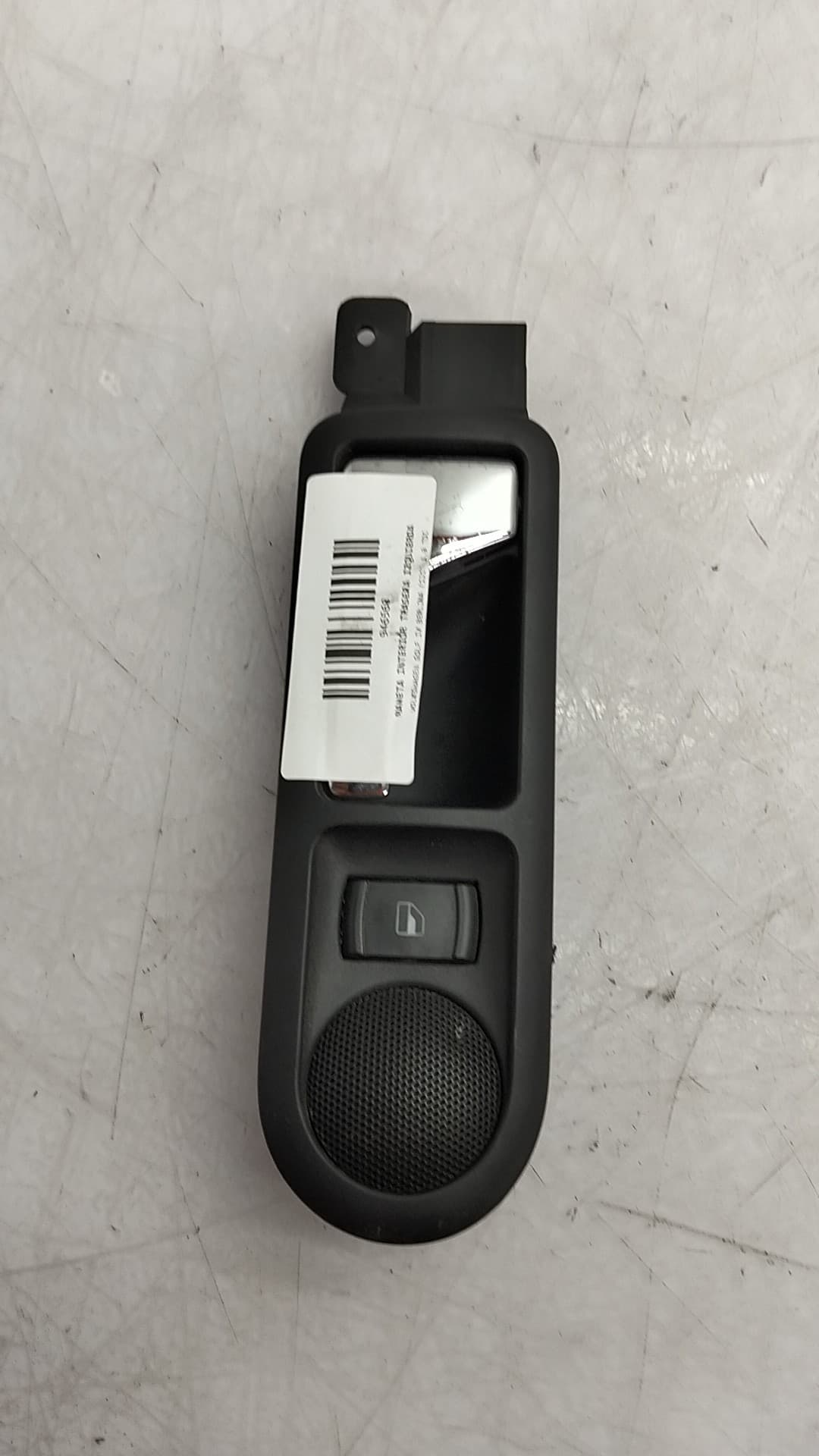 Maneta interior trasera izquierda VOLKSWAGEN GOLF IV BERLINA (1J1)
