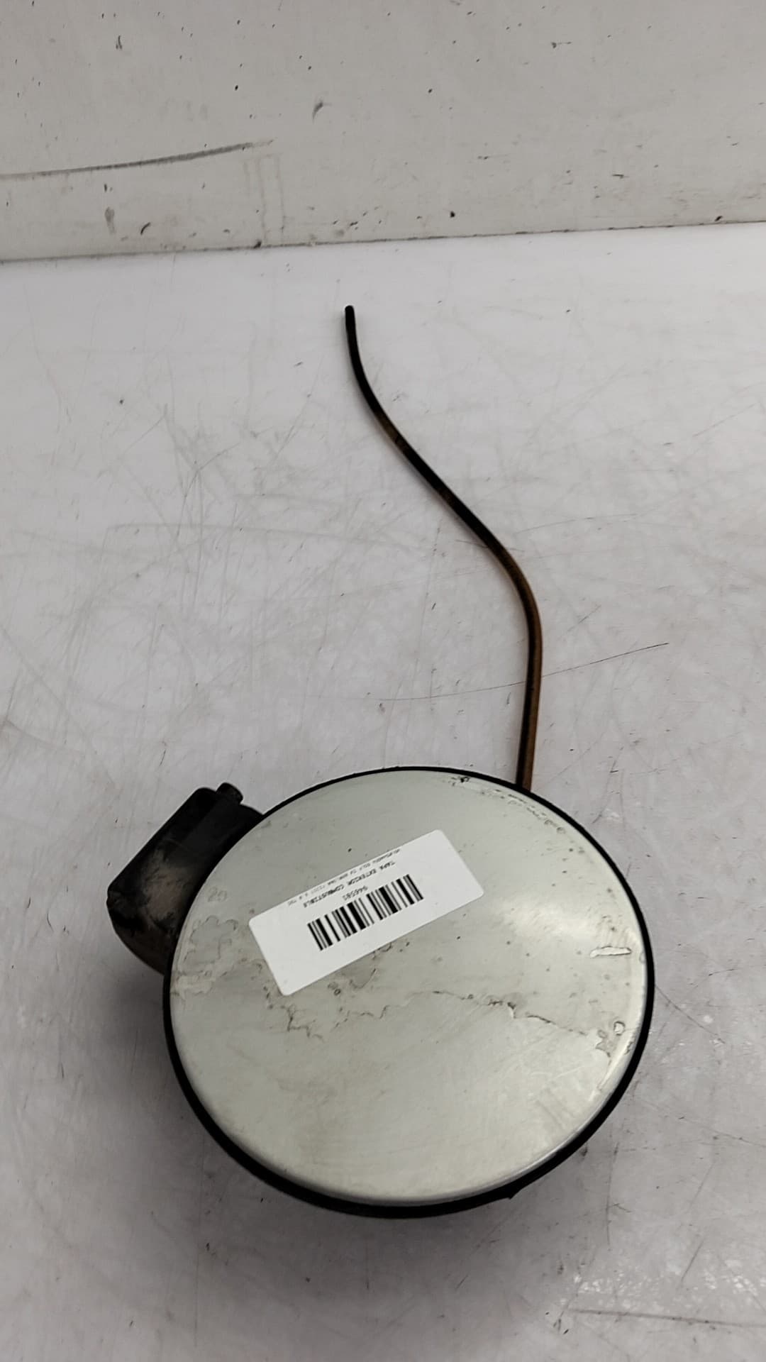Tapa exterior combustible VOLKSWAGEN GOLF IV BERLINA (1J1)