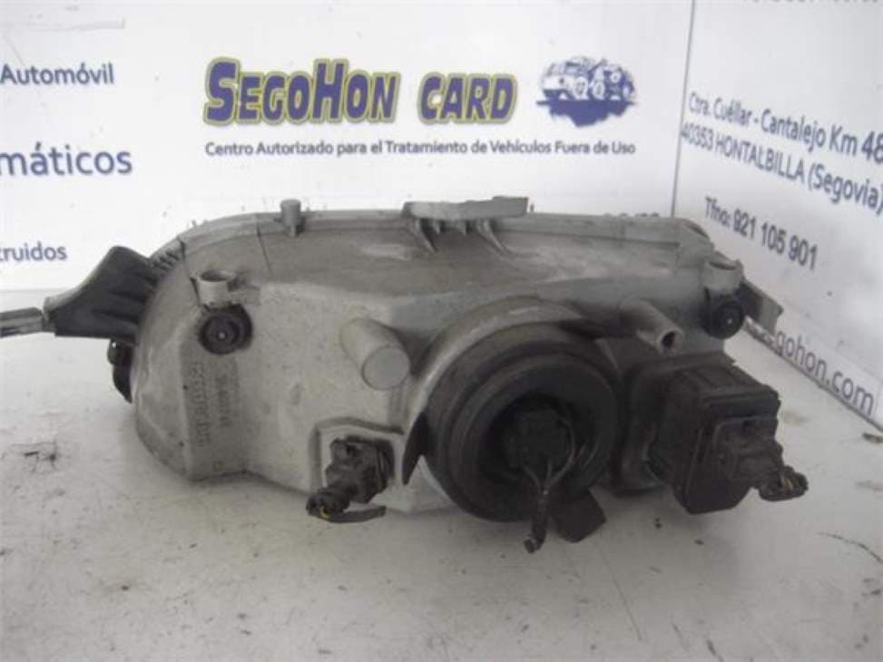 Faro derecho FIAT PUNTO BERLINA (176) 2