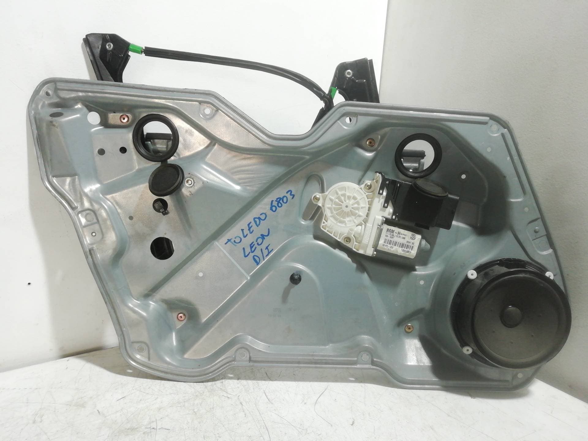 Elevalunas delantero izquierdo SEAT TOLEDO (1M2)
