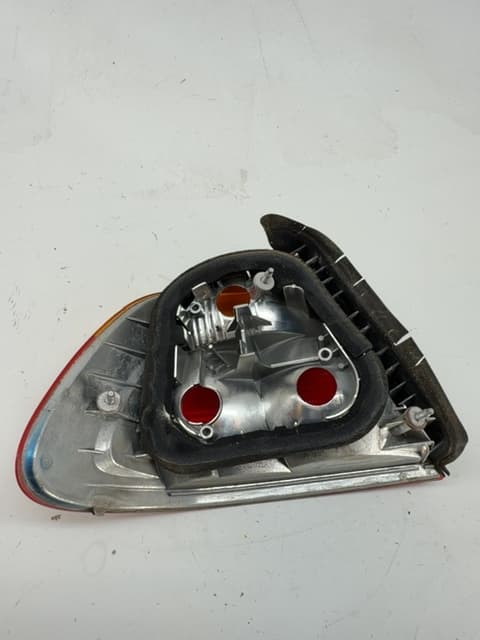 Piloto trasero derecho BMW 3 COUPE (E46) 2