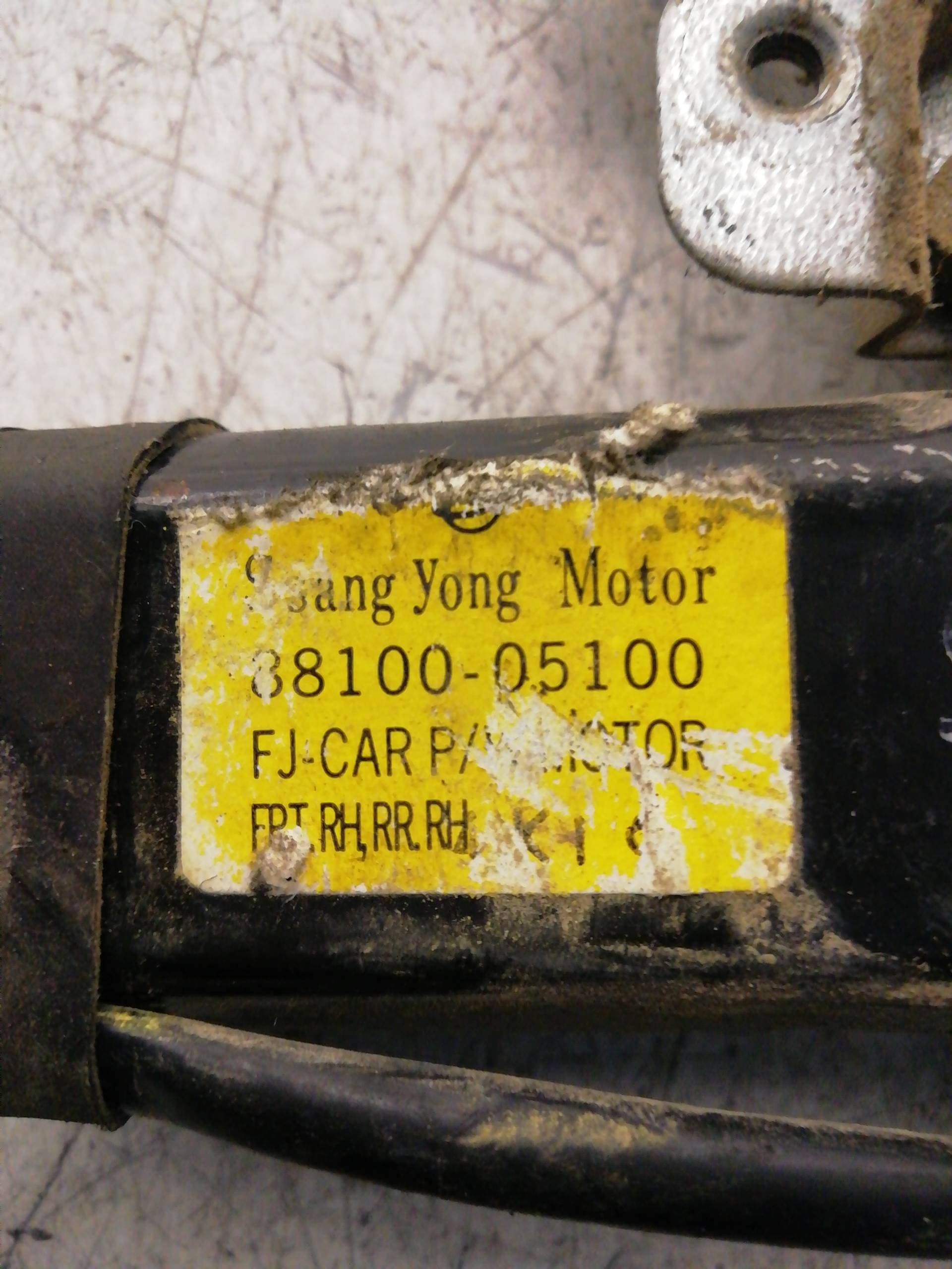 Elevalunas trasero derecho SSANGYONG MUSSO 2