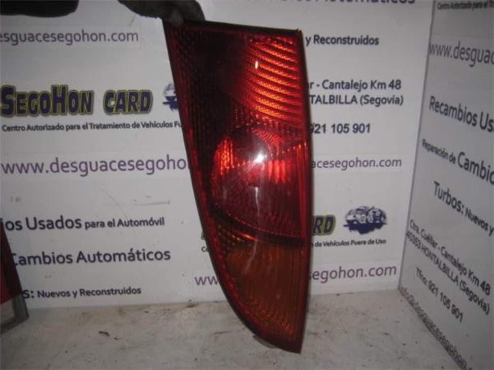 Piloto trasero izquierdo FORD FOCUS BERLINA (CAK)