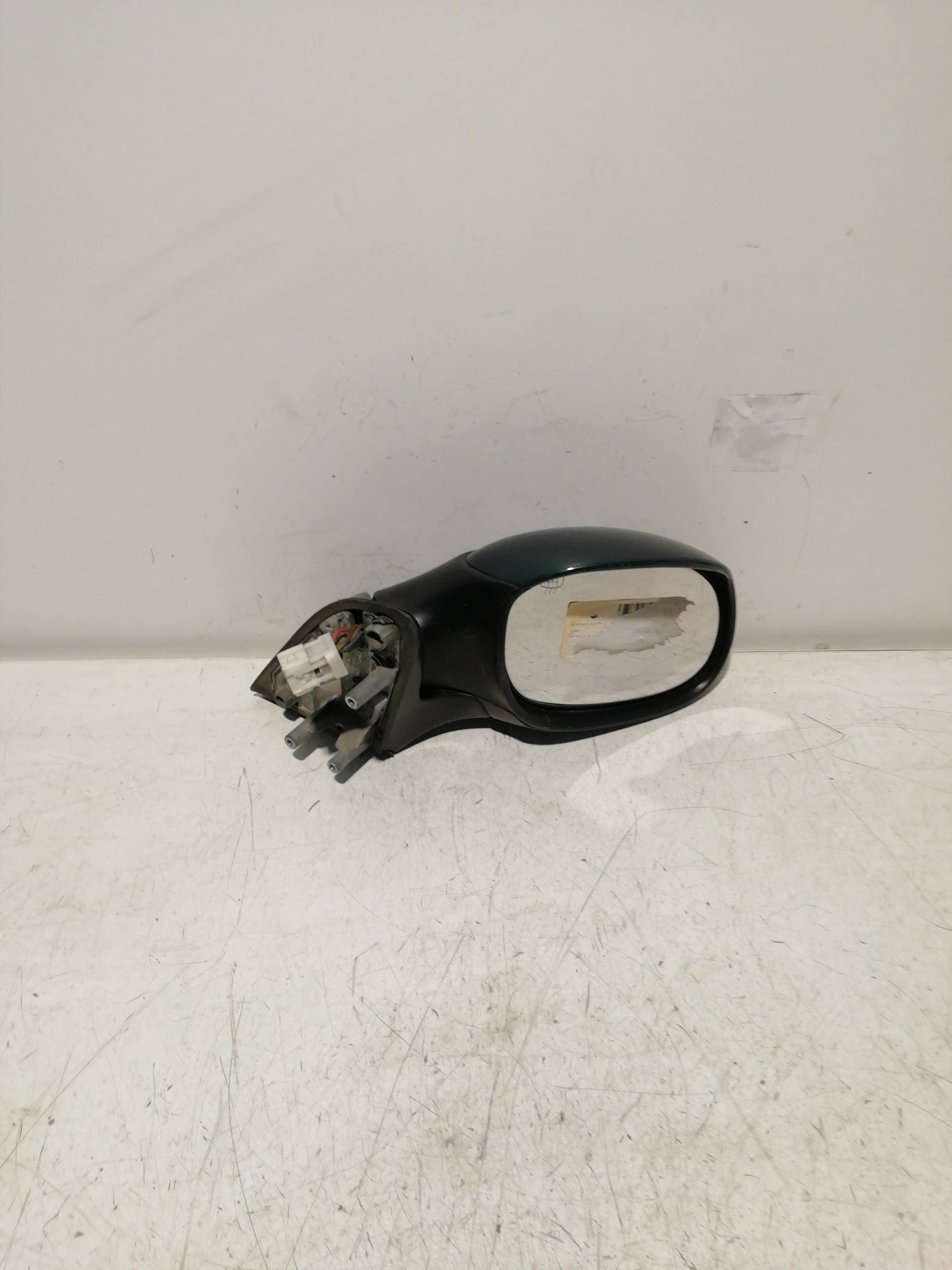 Retrovisor izquierdo RENAULT MEGANE I CLASSIC (LA0)