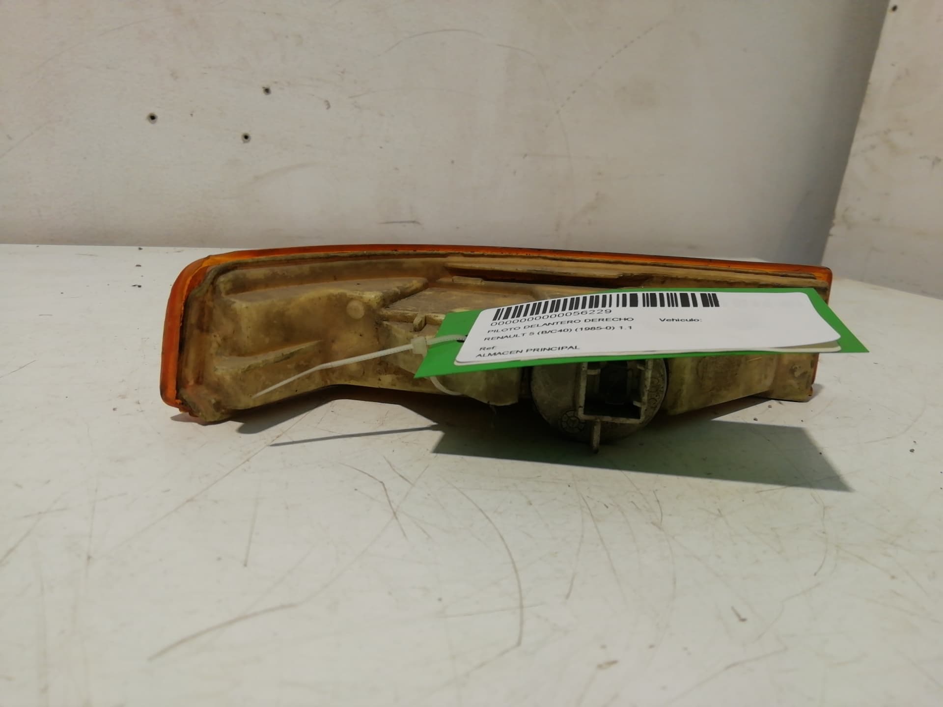 Recambio RENAULT 5 ref. 7701349976 2