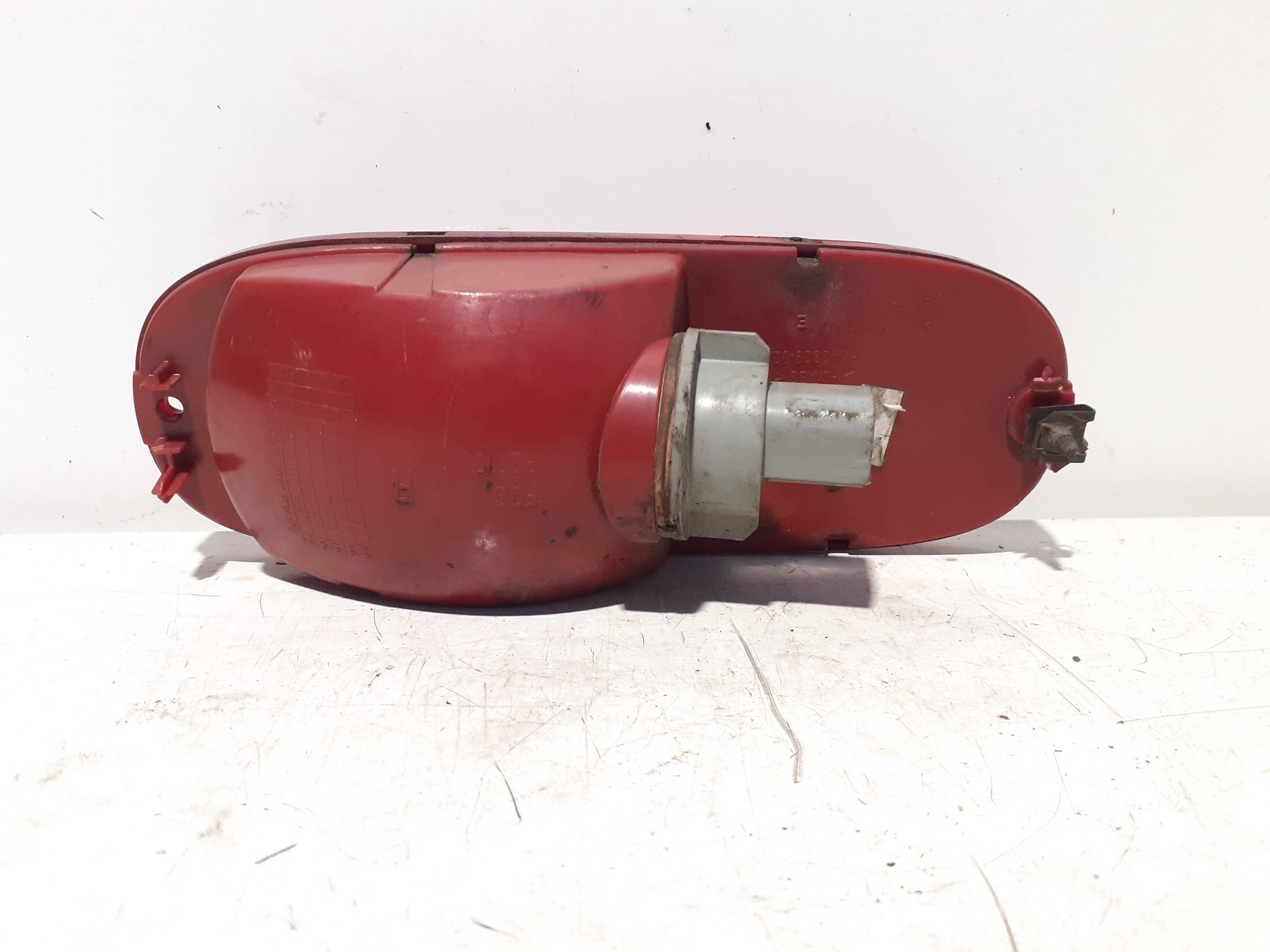 Piloto trasero derecho CHRYSLER NEON (PL) 3