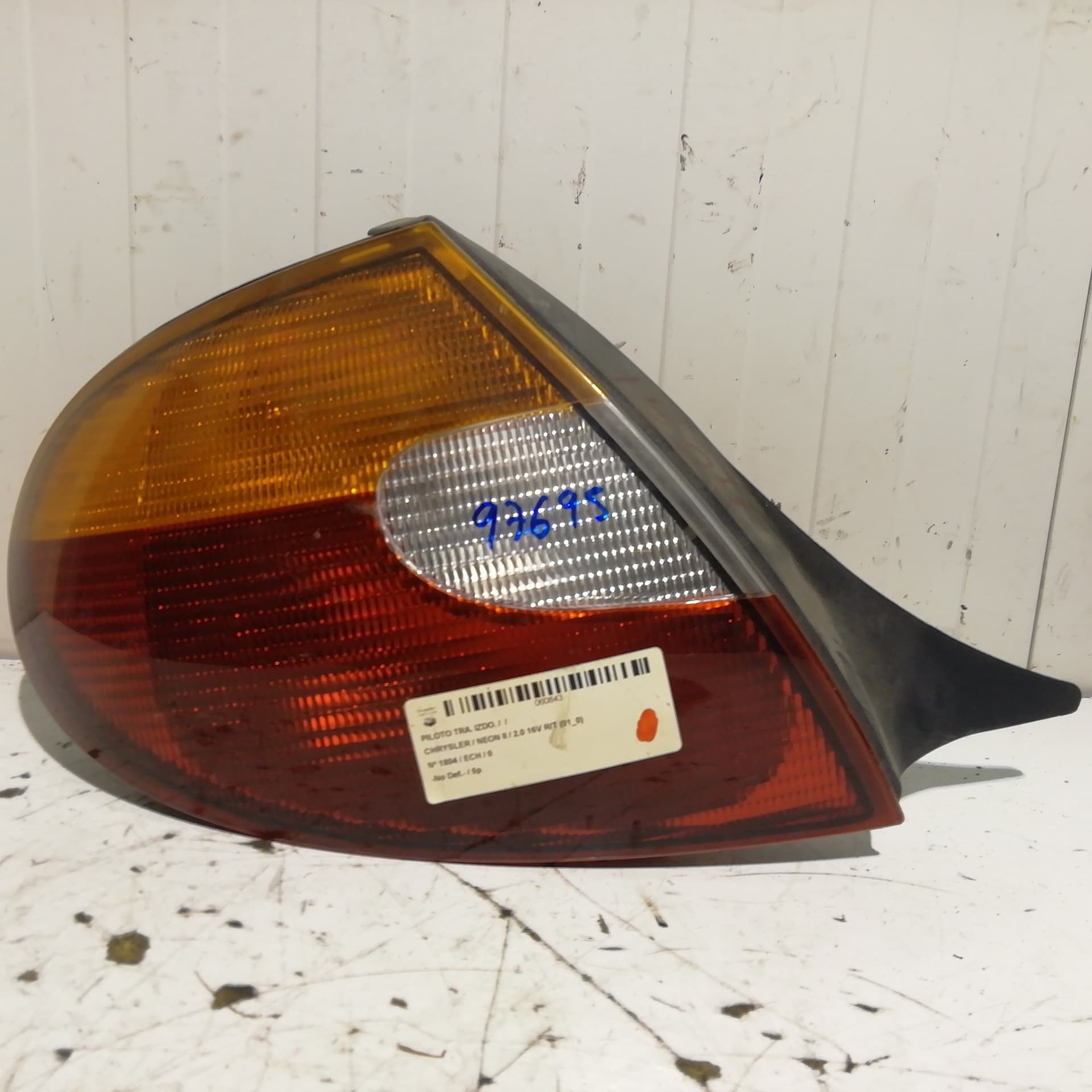 Piloto trasero izquierdo CHRYSLER NEON (PL)
